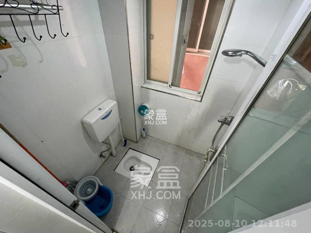 银轩铭誉（四海怡家）  2室1厅1卫    2800.0元/月室内图