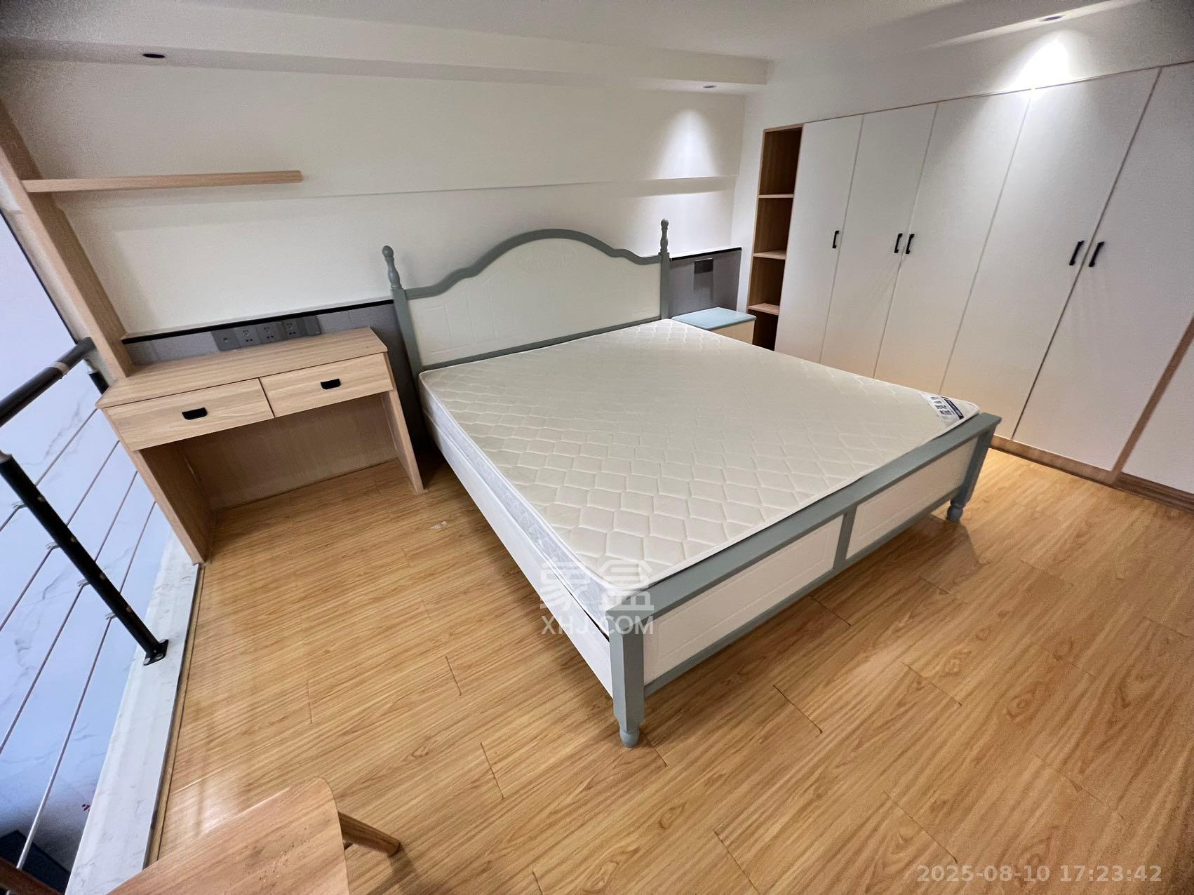 润和国际广场  1室1厅1卫    2300.0元/月 润和国际广场  1室1厅1卫    2300.0元/月室内图