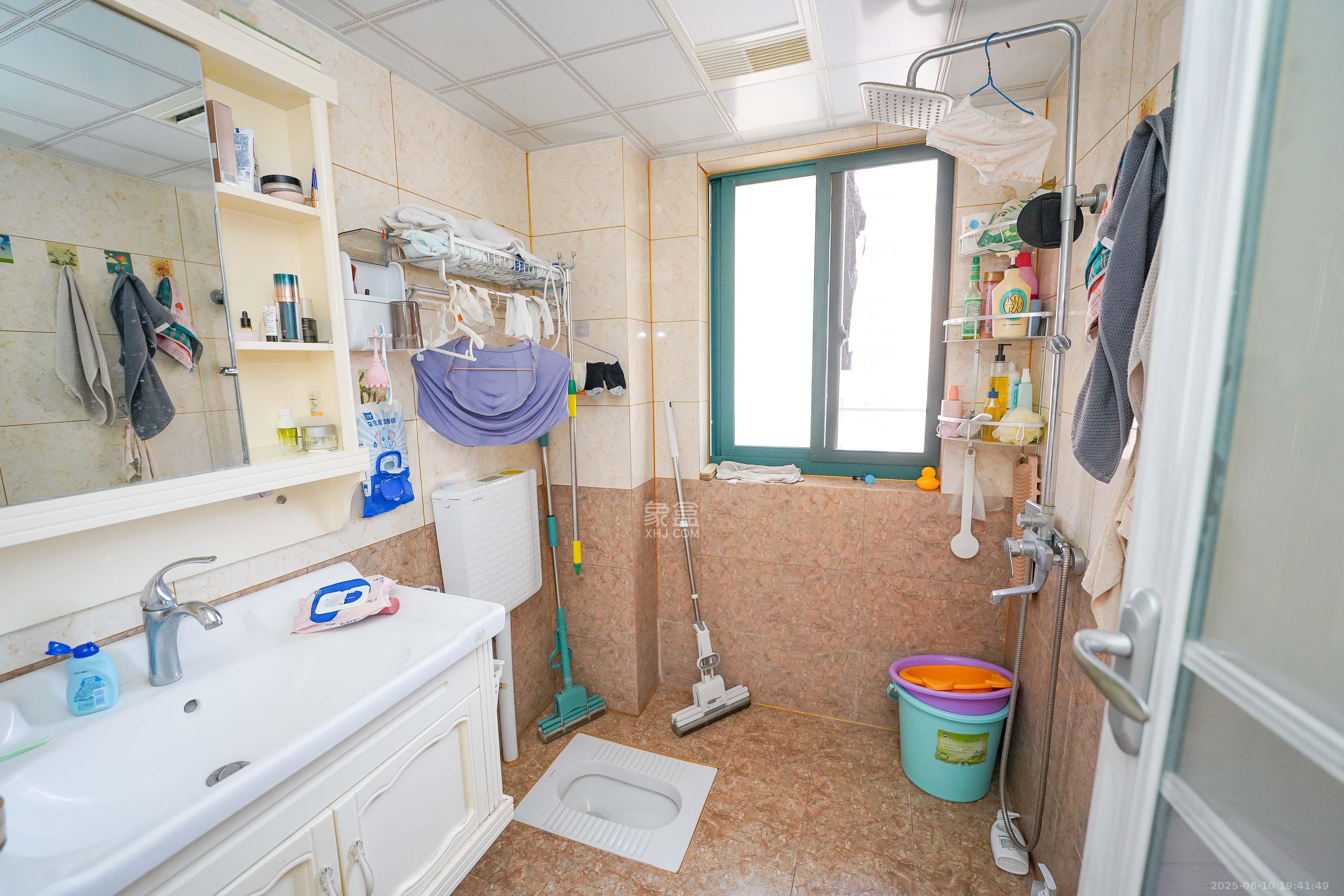 丽发新城  2室1厅1卫    58.0万 丽发新城  2室1厅1卫    58.0万其他