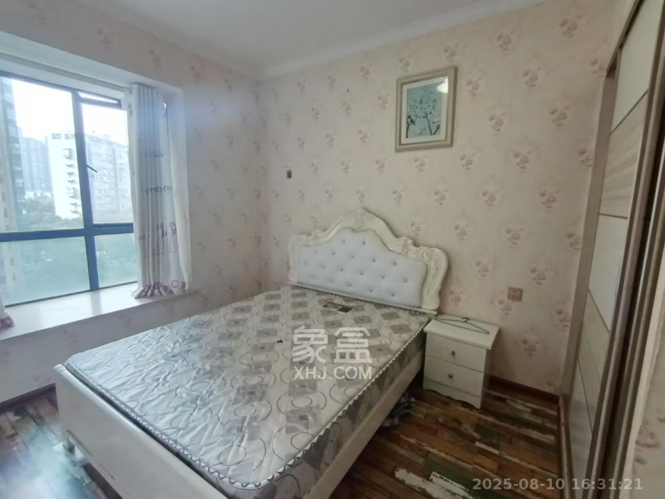 湘府9号 3室1厅1卫 2200.0元/月 湘府9号 3室1厅1卫 2200.0元/月室内图