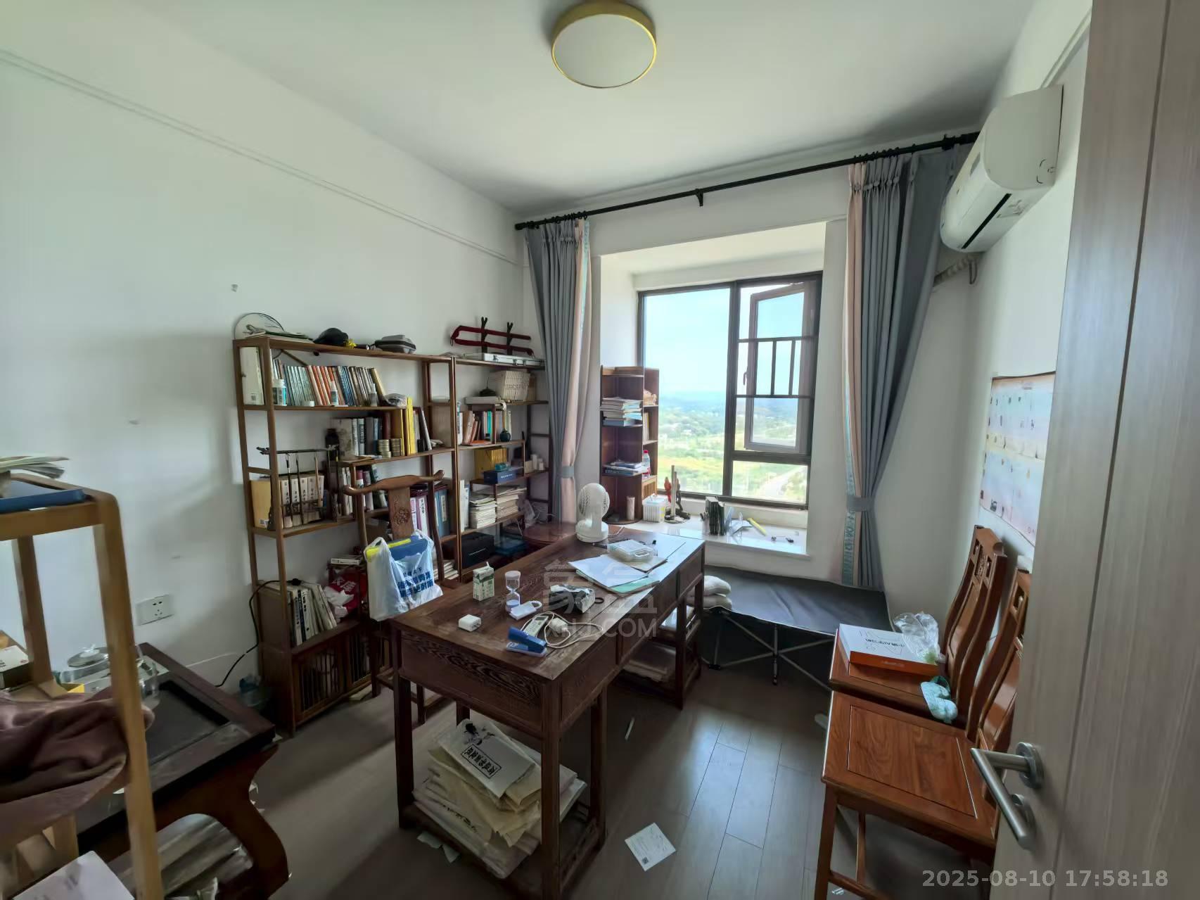 金茂如茂苑 4室2厅3卫 2300.0元/月 金茂如茂苑 4室2厅3卫 2300.0元/月室内图