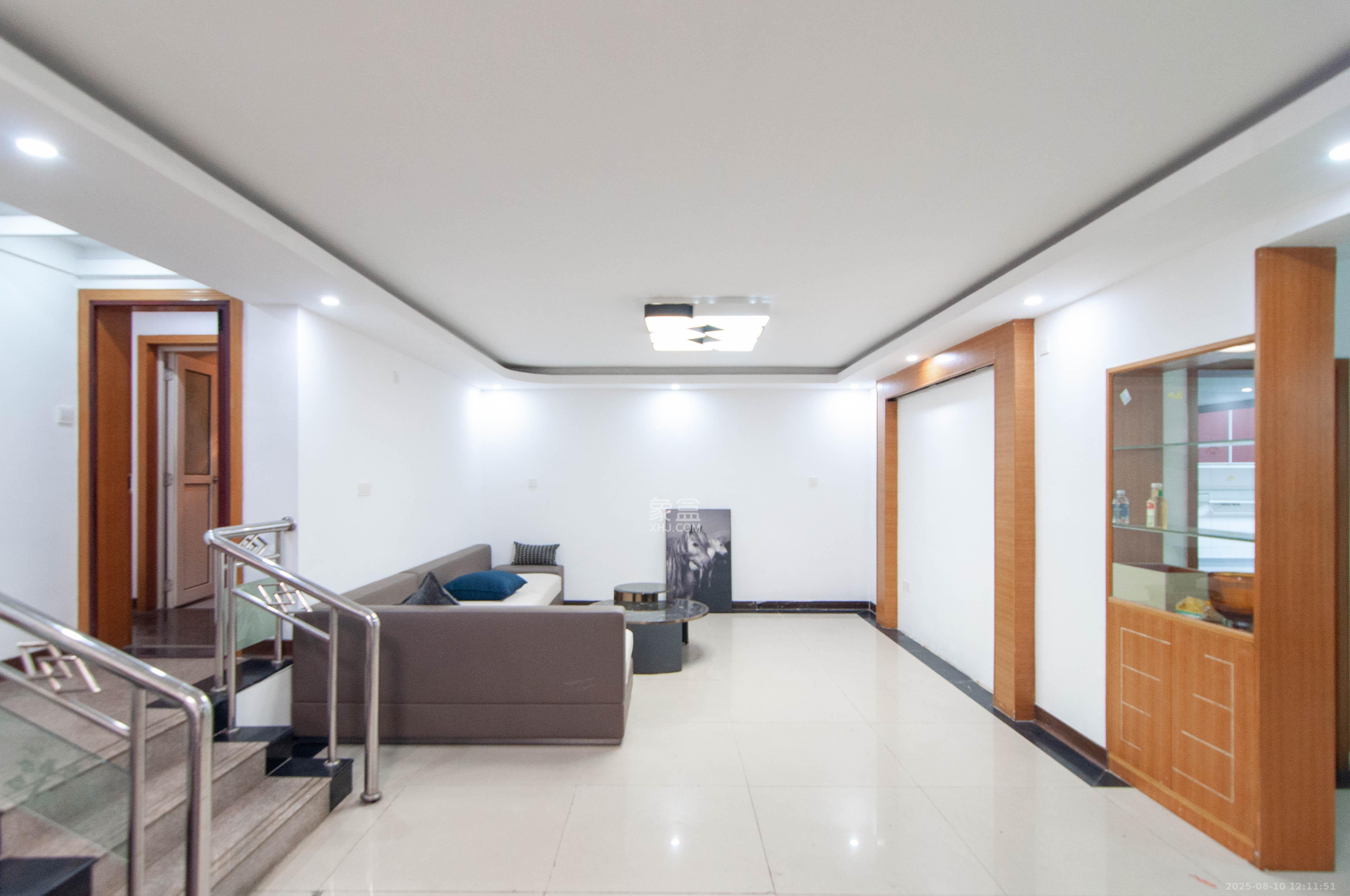 广厦新苑  3室2厅1卫    98.0万 广厦新苑  3室2厅1卫    98.0万