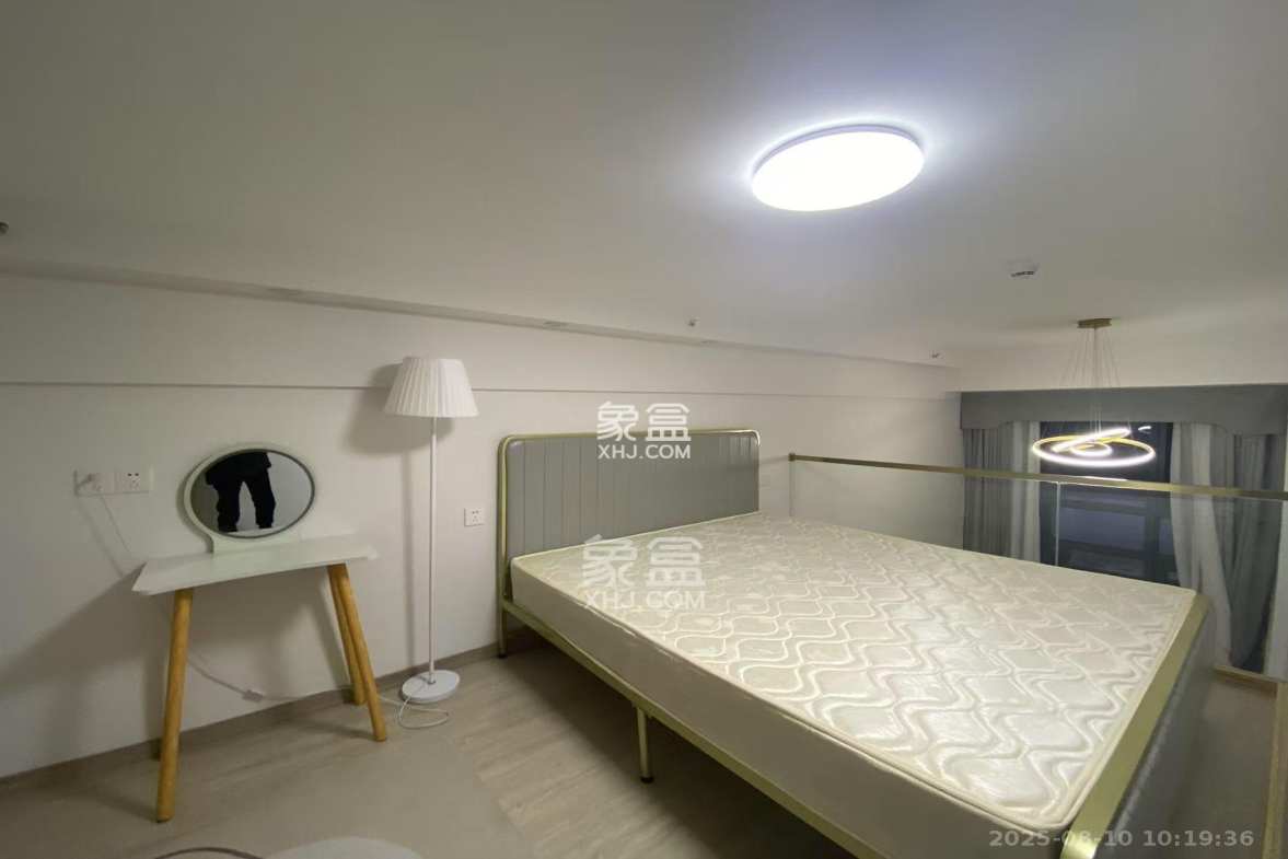 华润翡翠府 1室0厅0卫 1700.00元/月 华润翡翠府 1室0厅0卫 1700.00元/月室内图