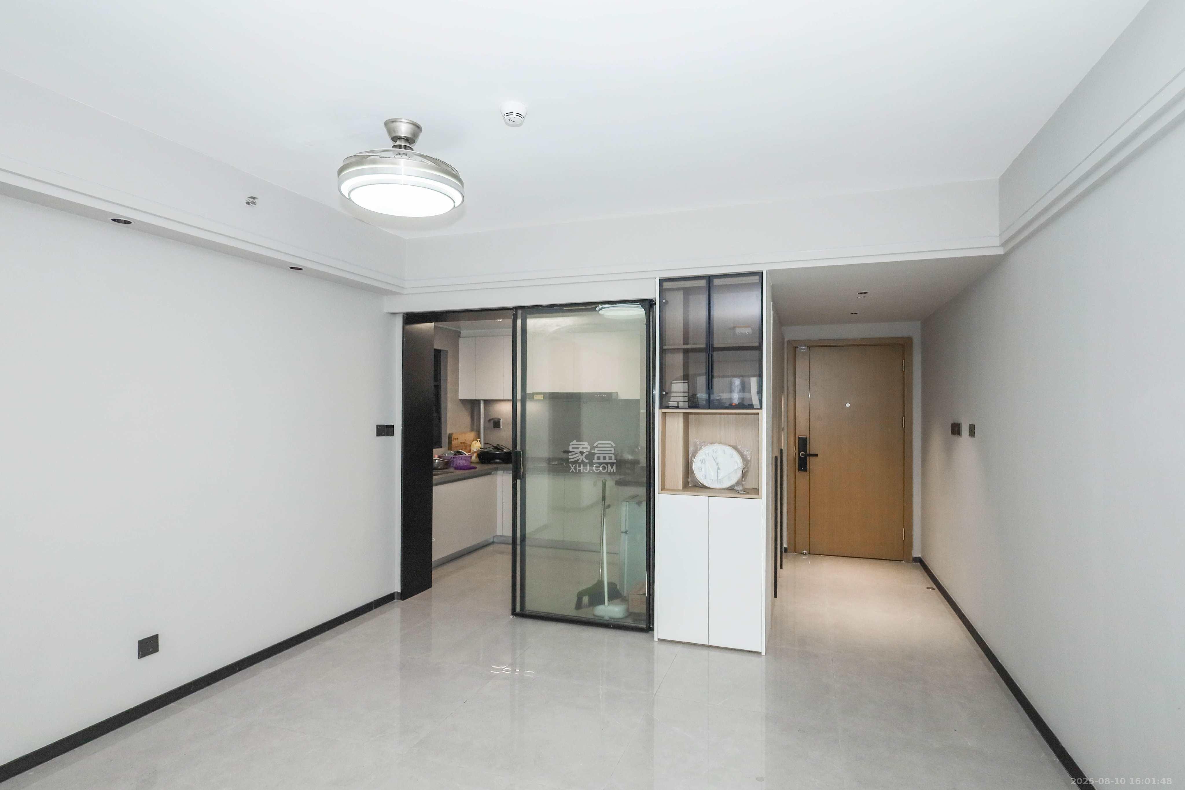 时代梅溪领峰 3室2厅2卫 3300.0元/月 时代梅溪领峰 3室2厅2卫 3300.0元/月室内图