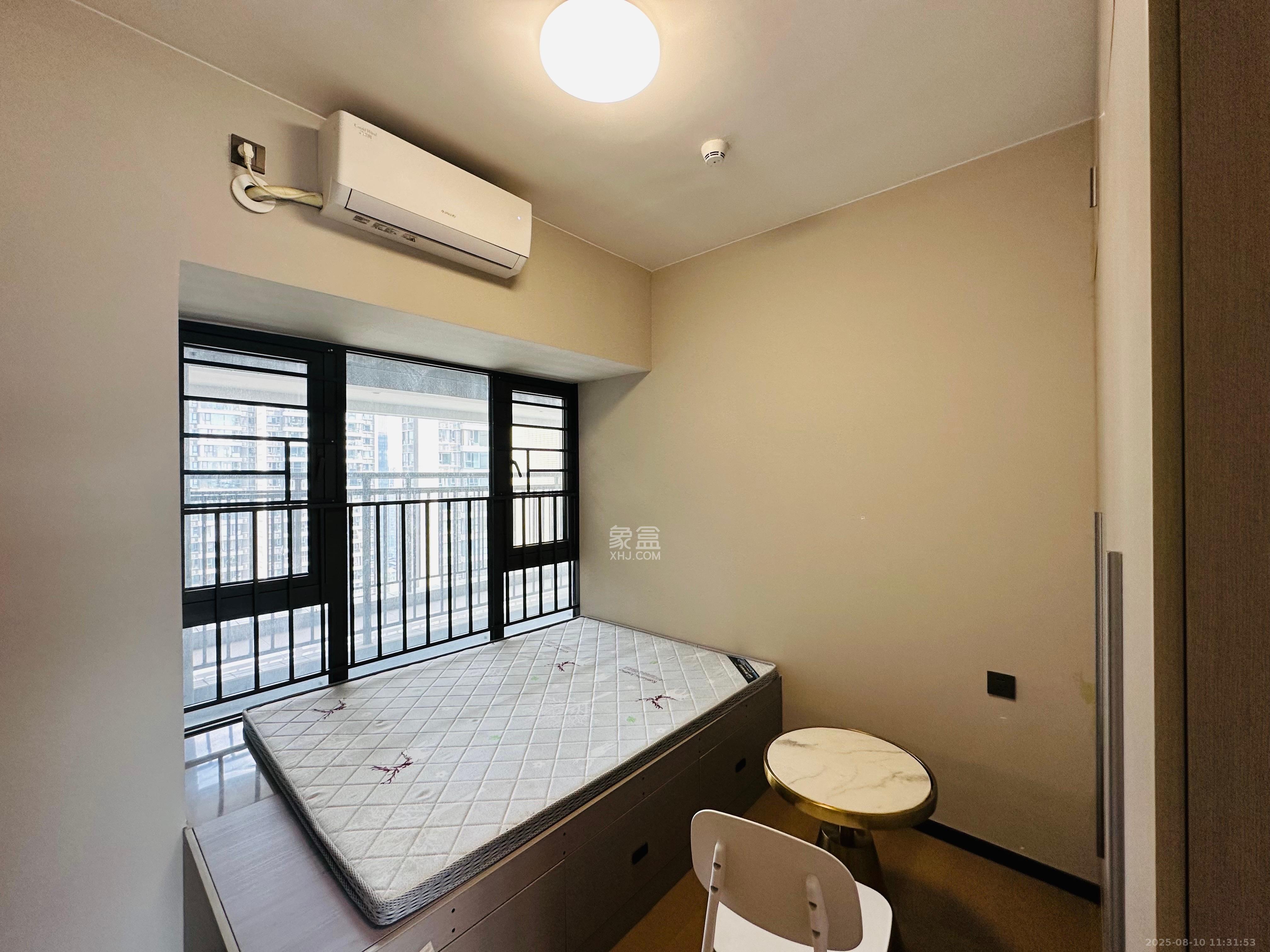 时代梅溪领峰  3室2厅2卫   3500.00元/月室内图