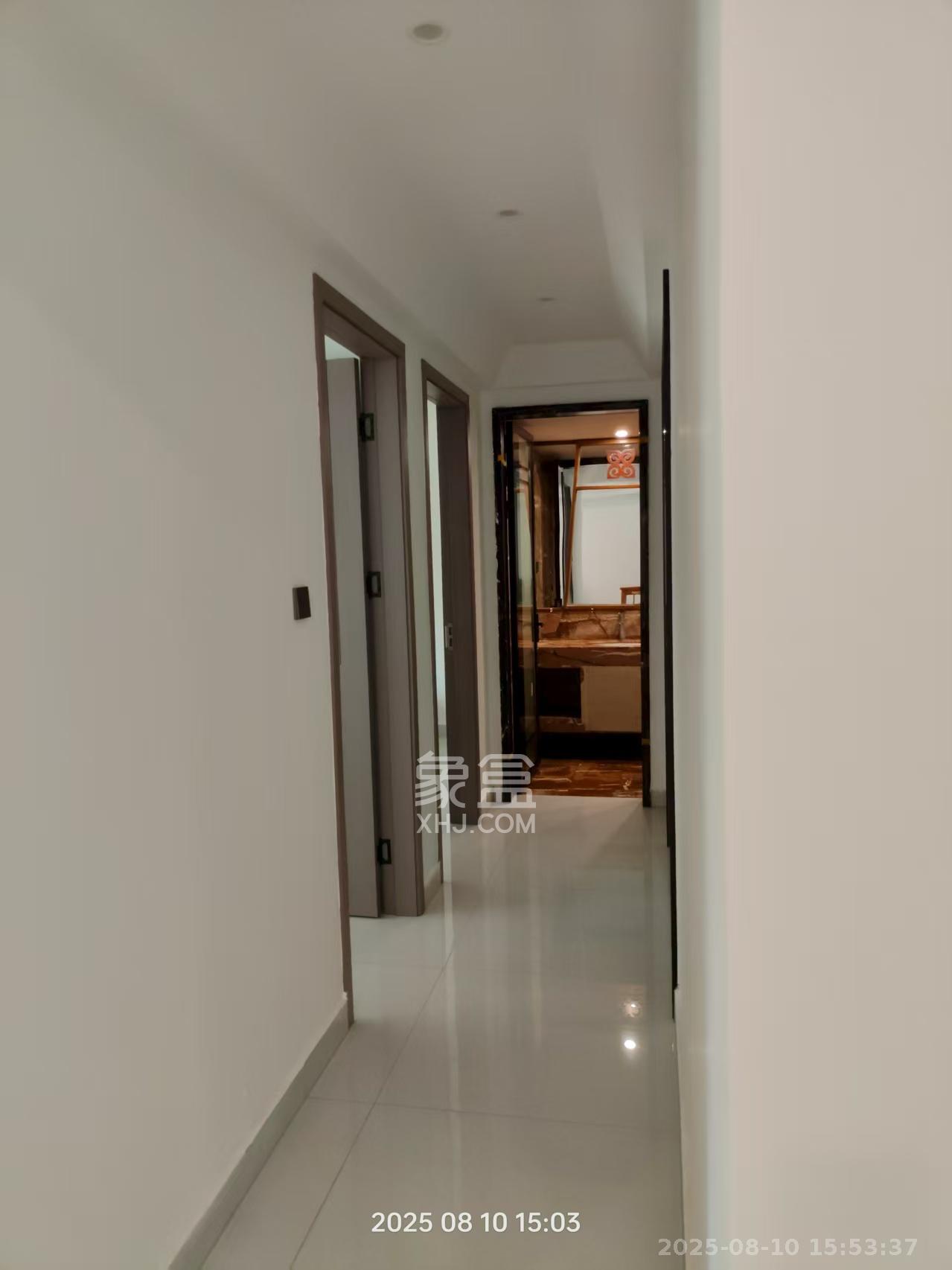 兰亭都荟（璟峰苑）  3室2厅1卫   2400.00元/月室内图