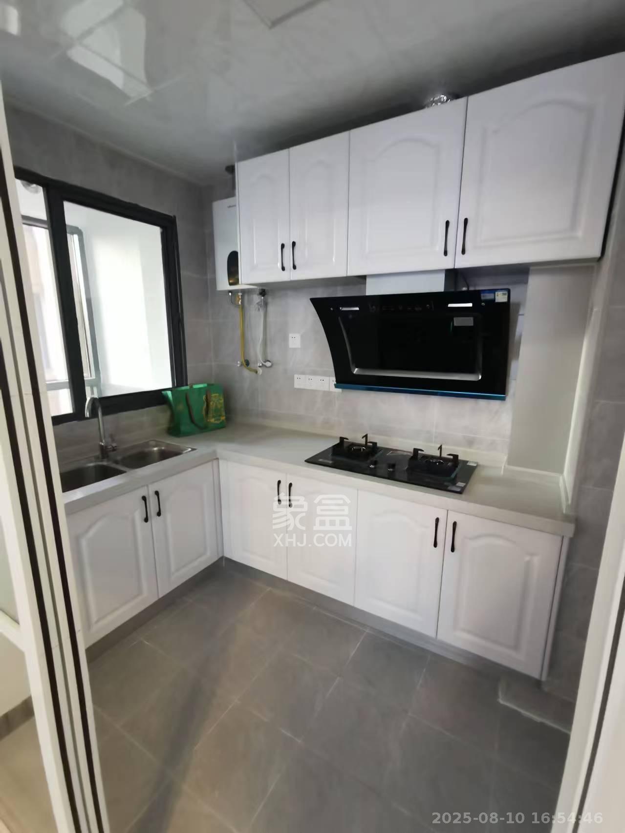 长房东旭国际 3室2厅2卫 3000.0元/月 长房东旭国际 3室2厅2卫 3000.0元/月室内图