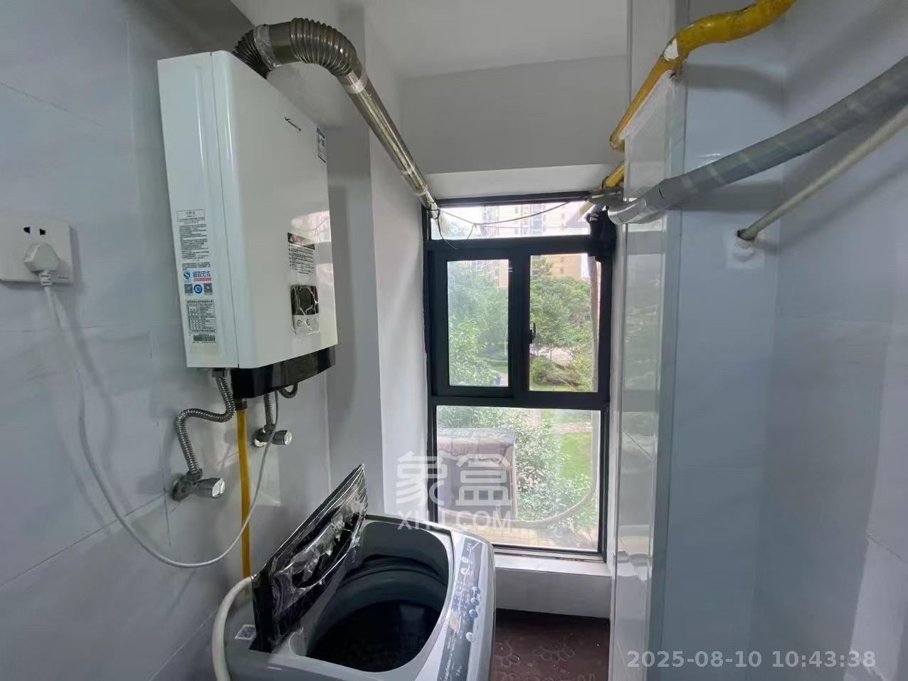 中建芙蓉嘉苑  2室1厅1卫    1500.0元/月 中建芙蓉嘉苑  2室1厅1卫    1500.0元/月室内图