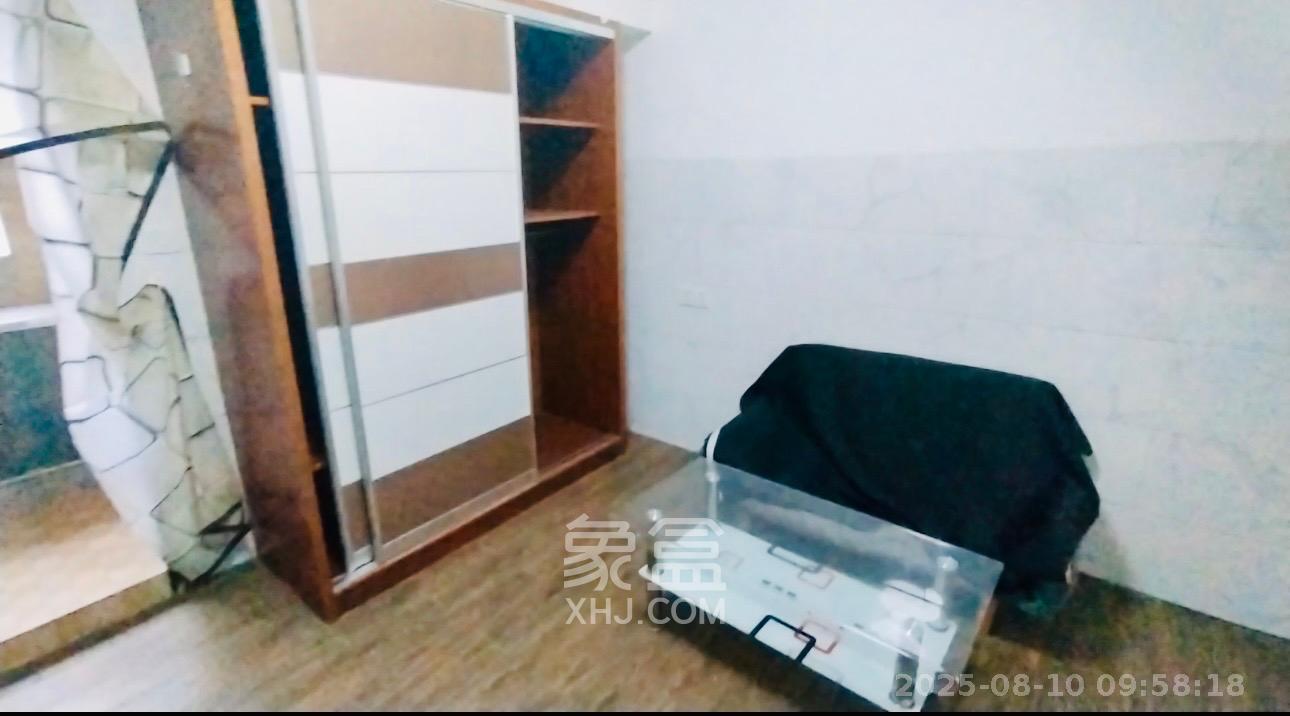 柏家塘小区 1室1厅1卫 1000.0元/月 柏家塘小区 1室1厅1卫 1000.0元/月室内图