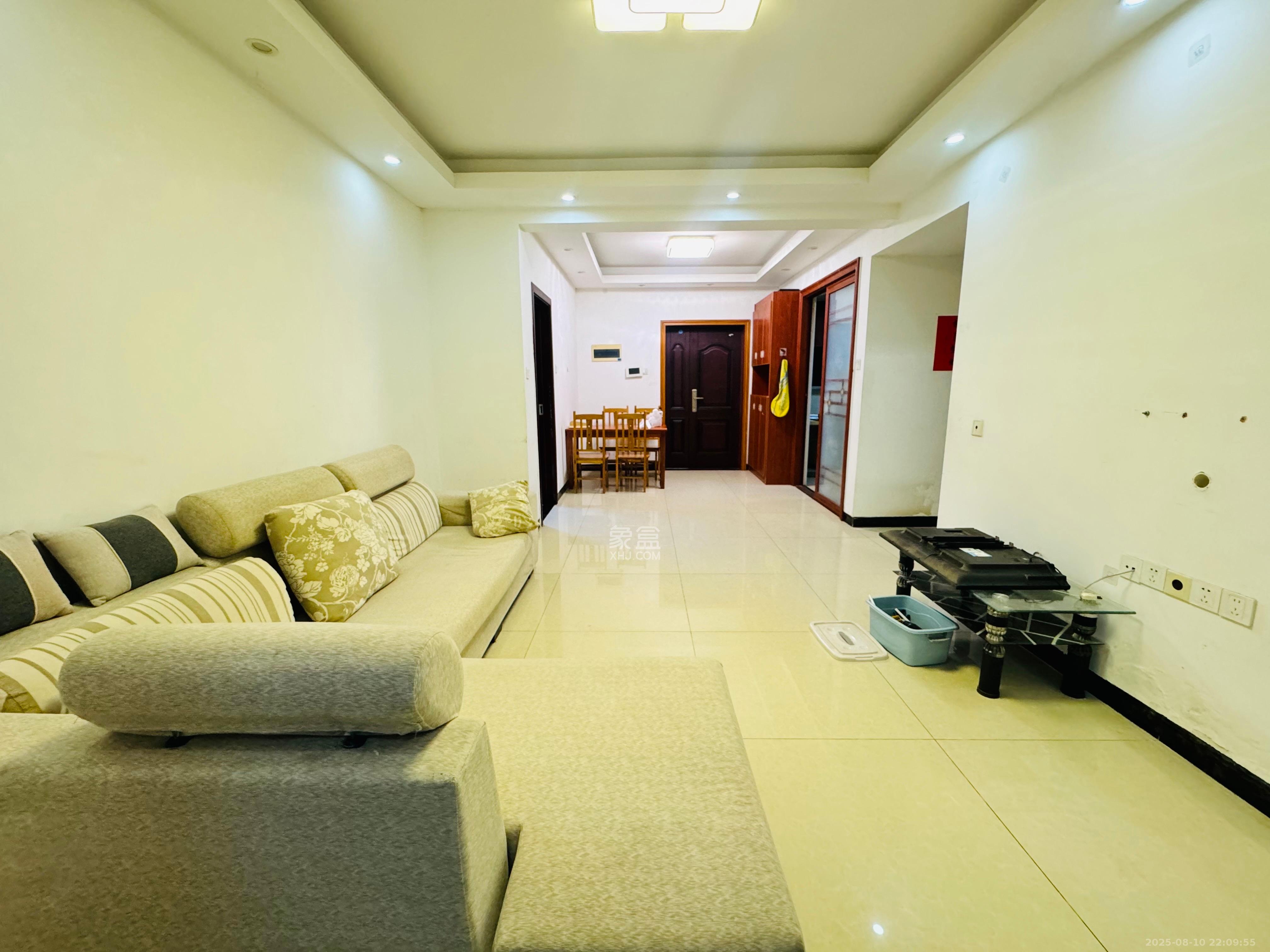 光明E城 2室2厅1卫 2000.0元/月 光明E城 2室2厅1卫 2000.0元/月室内图