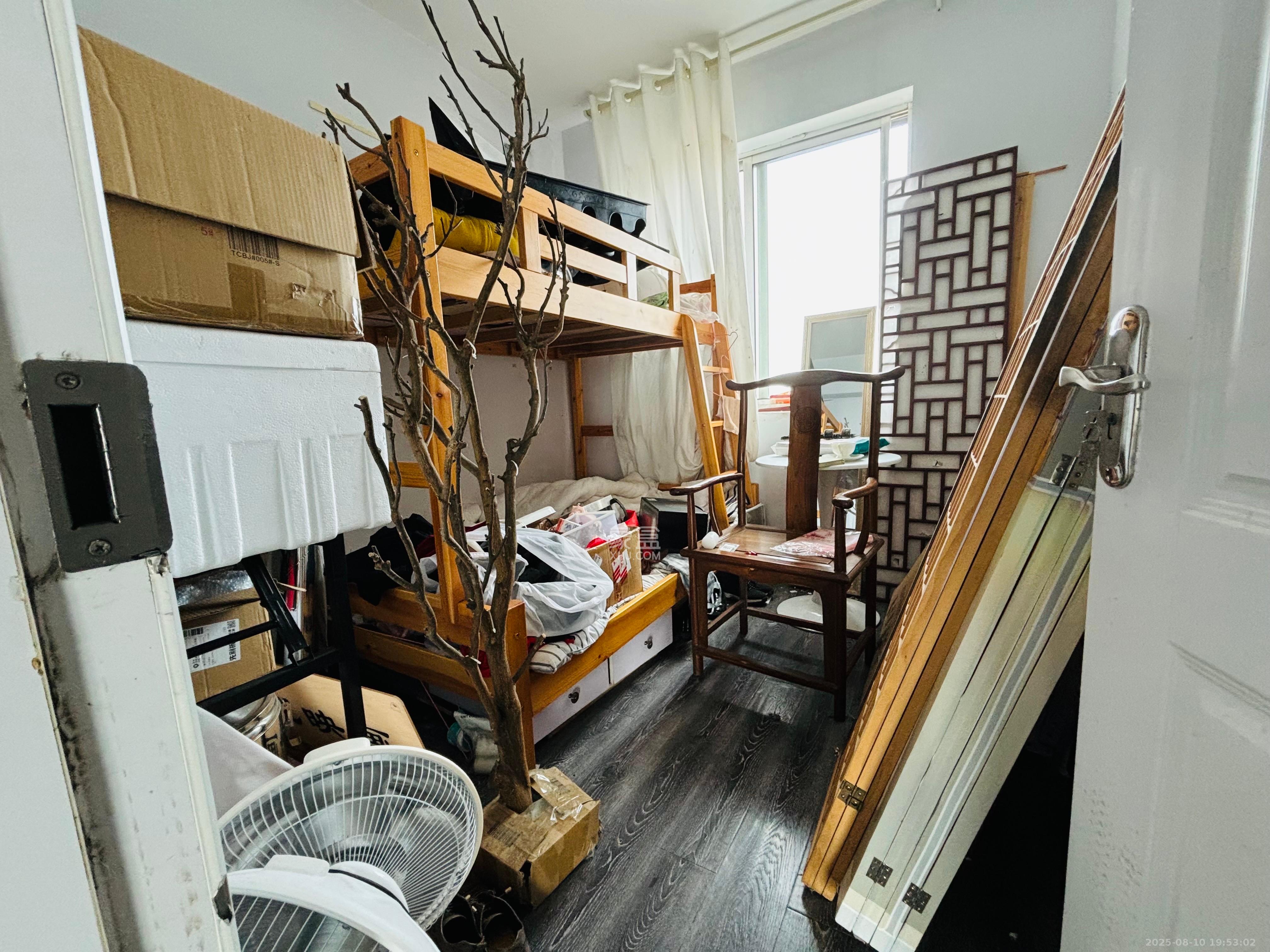 君临国际 3室2厅1卫 4600.0元/月 君临国际 3室2厅1卫 4600.0元/月室内图