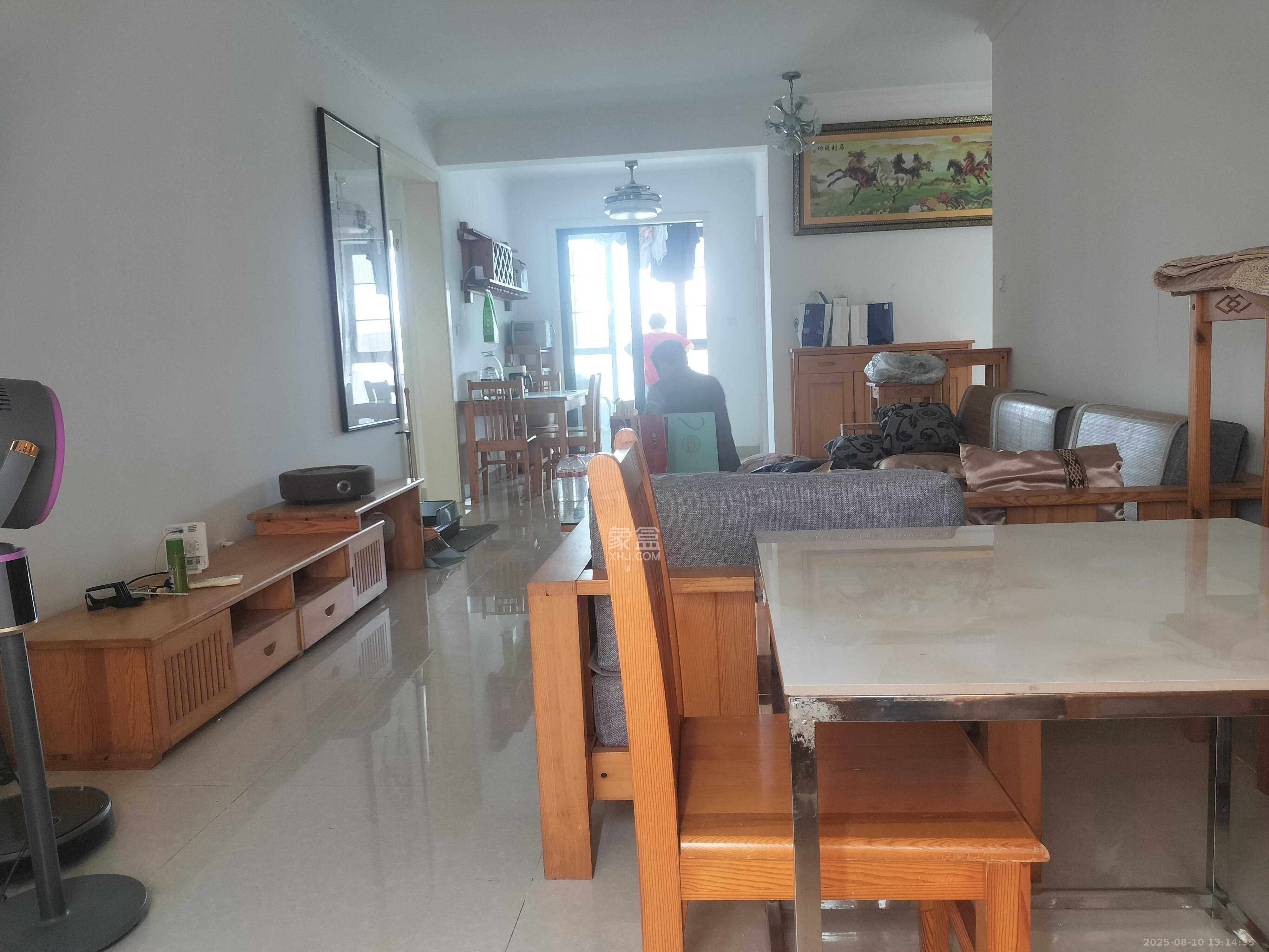 中国铁建梅溪青秀一期 3室2厅1卫 2100.0元/月 中国铁建梅溪青秀一期 3室2厅1卫 2100.0元/月室内图