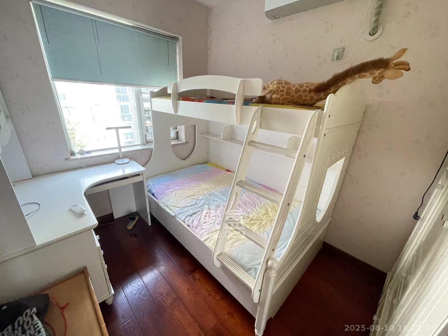 天鸿天府(天鸿中央大院) 3室2厅2卫 2800.0元/月 天鸿天府(天鸿中央大院) 3室2厅2卫 2800.0元/月室内图