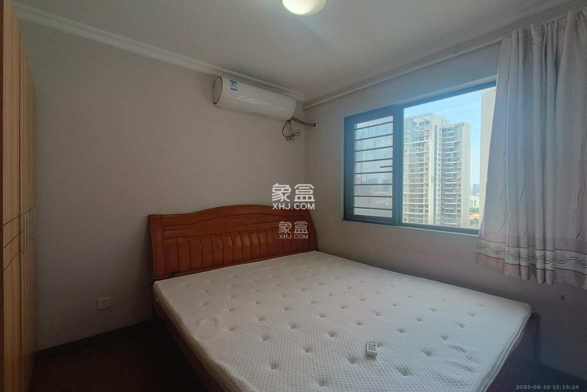 万科城  3室2厅1卫    2300.0元/月 万科城  3室2厅1卫    2300.0元/月室内图