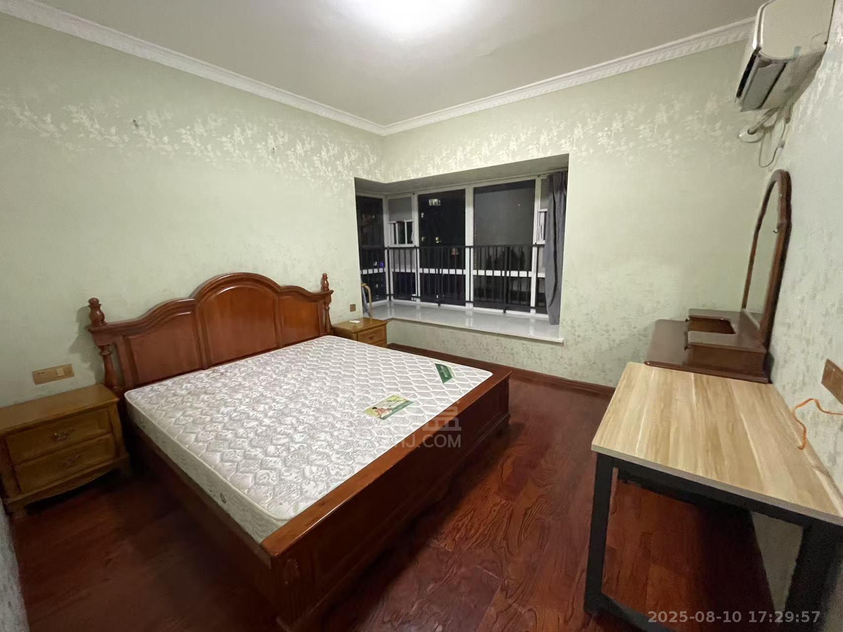 美的城二期 3室2厅2卫 2400.0元/月 美的城二期 3室2厅2卫 2400.0元/月室内图