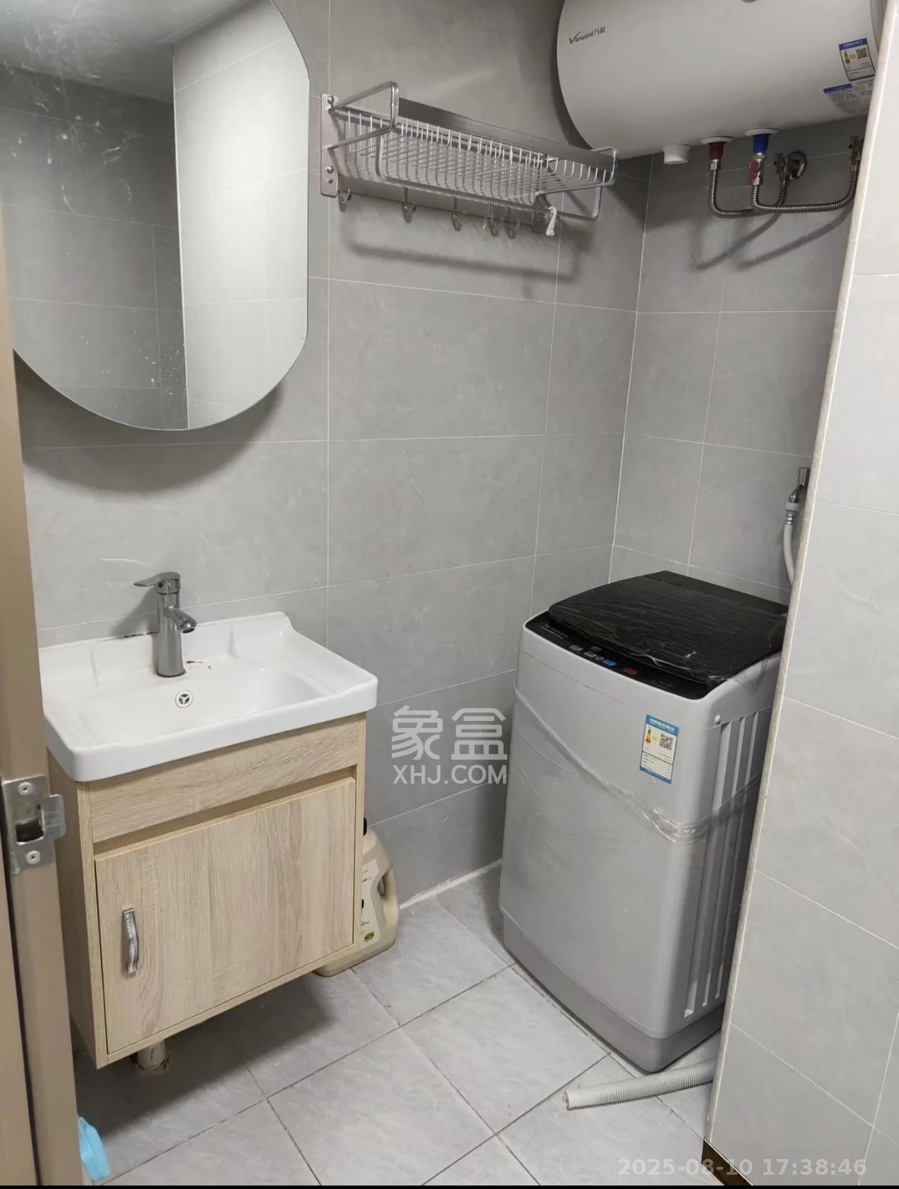 湘粮国际领寓(湘粮国际粮油水产交易中心)  1室0厅0卫    1200.0元/月 湘粮国际领寓(湘粮国际粮油水产交易中心)  1室0厅0卫    1200.0元/月室内图