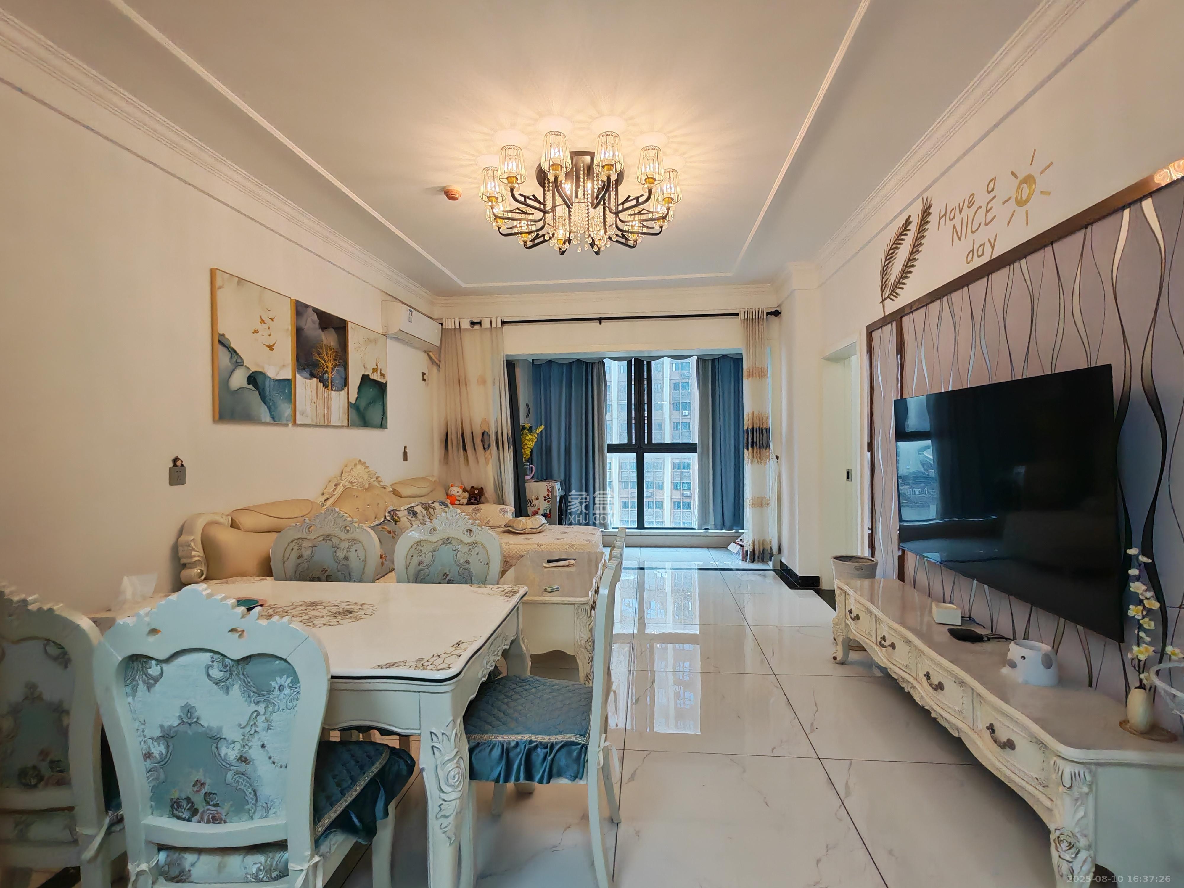 钱隆世家  2室2厅1卫    2200.0元/月 钱隆世家  2室2厅1卫    2200.0元/月室内图