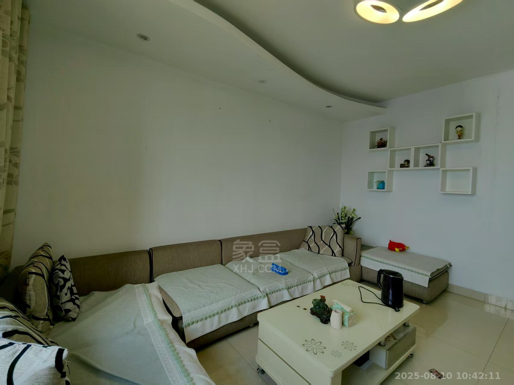 莱茵小镇  2室2厅2卫    1500.0元/月室内图