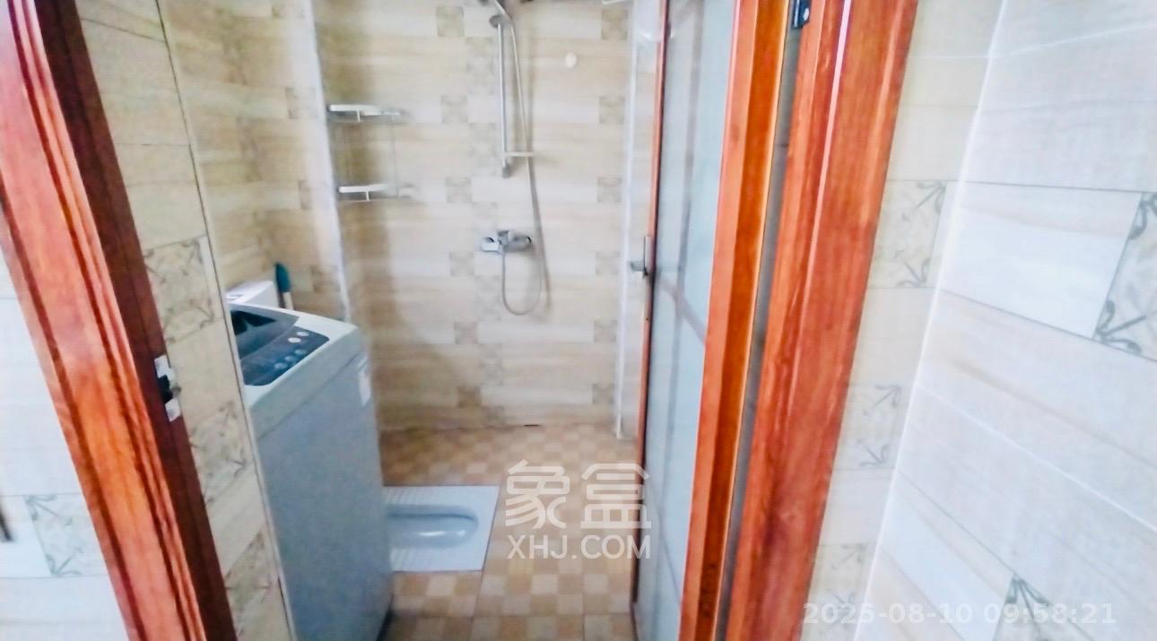 柏家塘小区  1室1厅1卫    1000.0元/月室内图