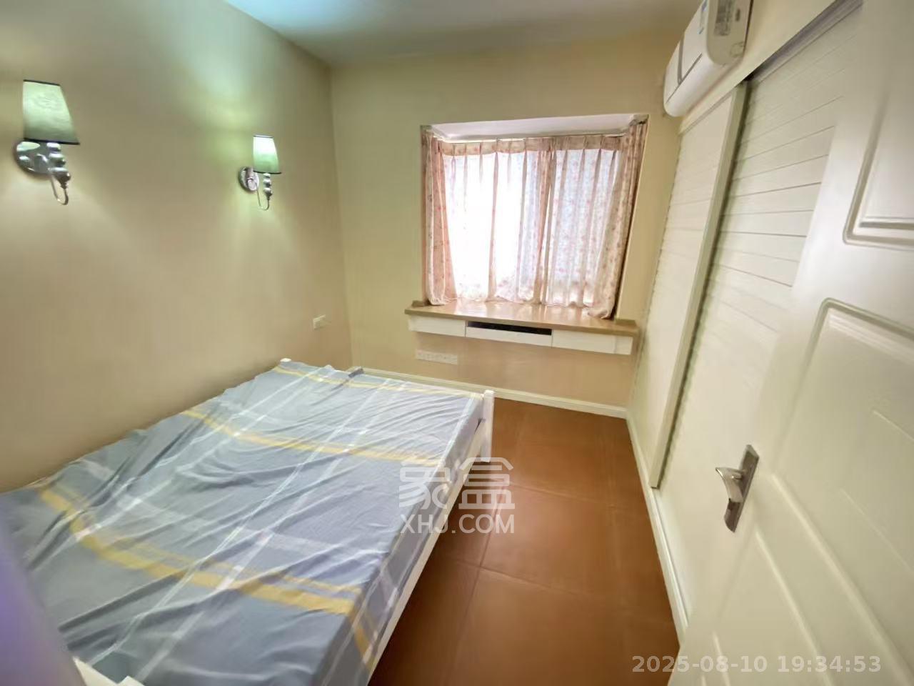 钱隆樽品(一、二、三期)  3室2厅2卫   3200.00元/月室内图