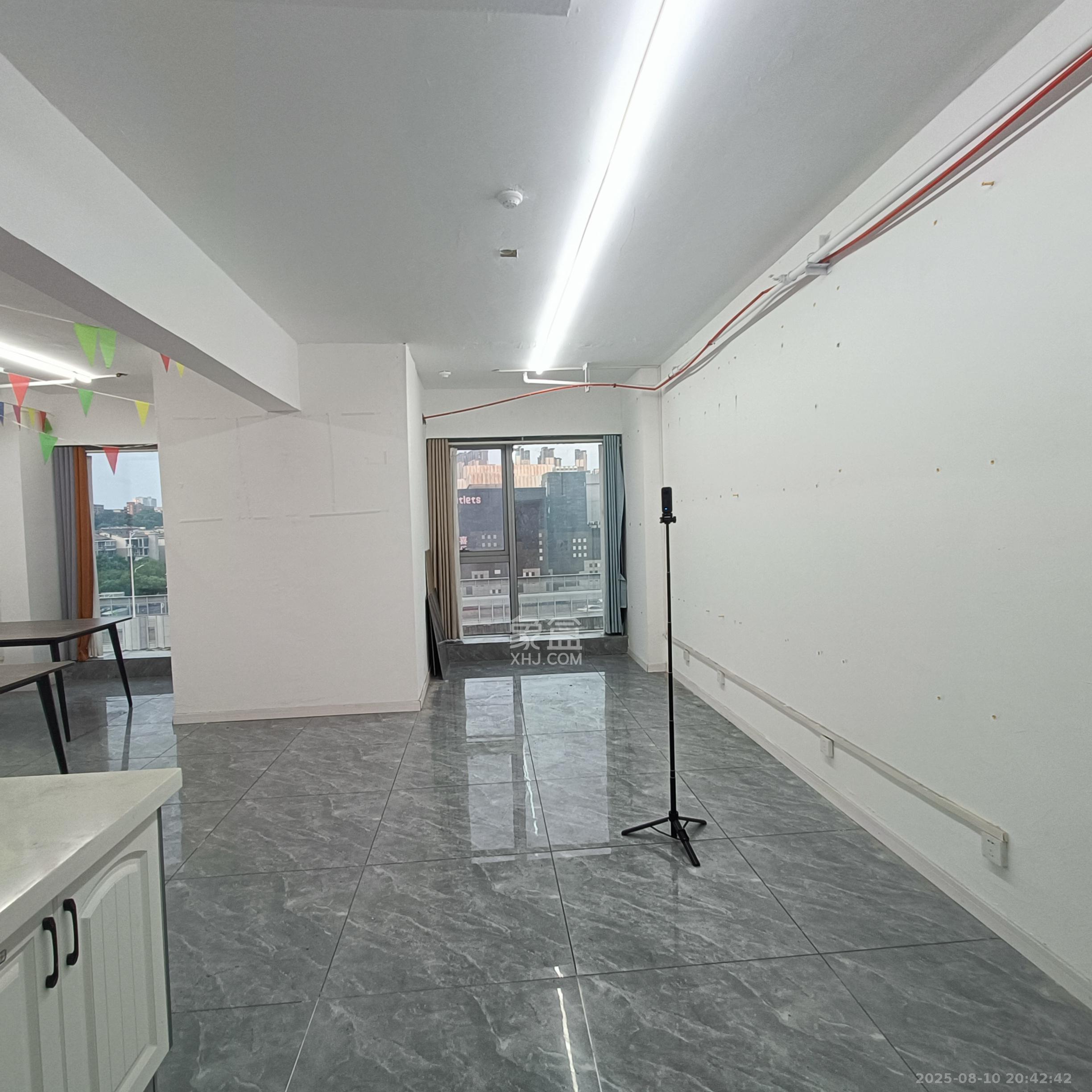 卓越伊景寓 2室0厅0卫 1350.0元/月 卓越伊景寓 2室0厅0卫 1350.0元/月室内图