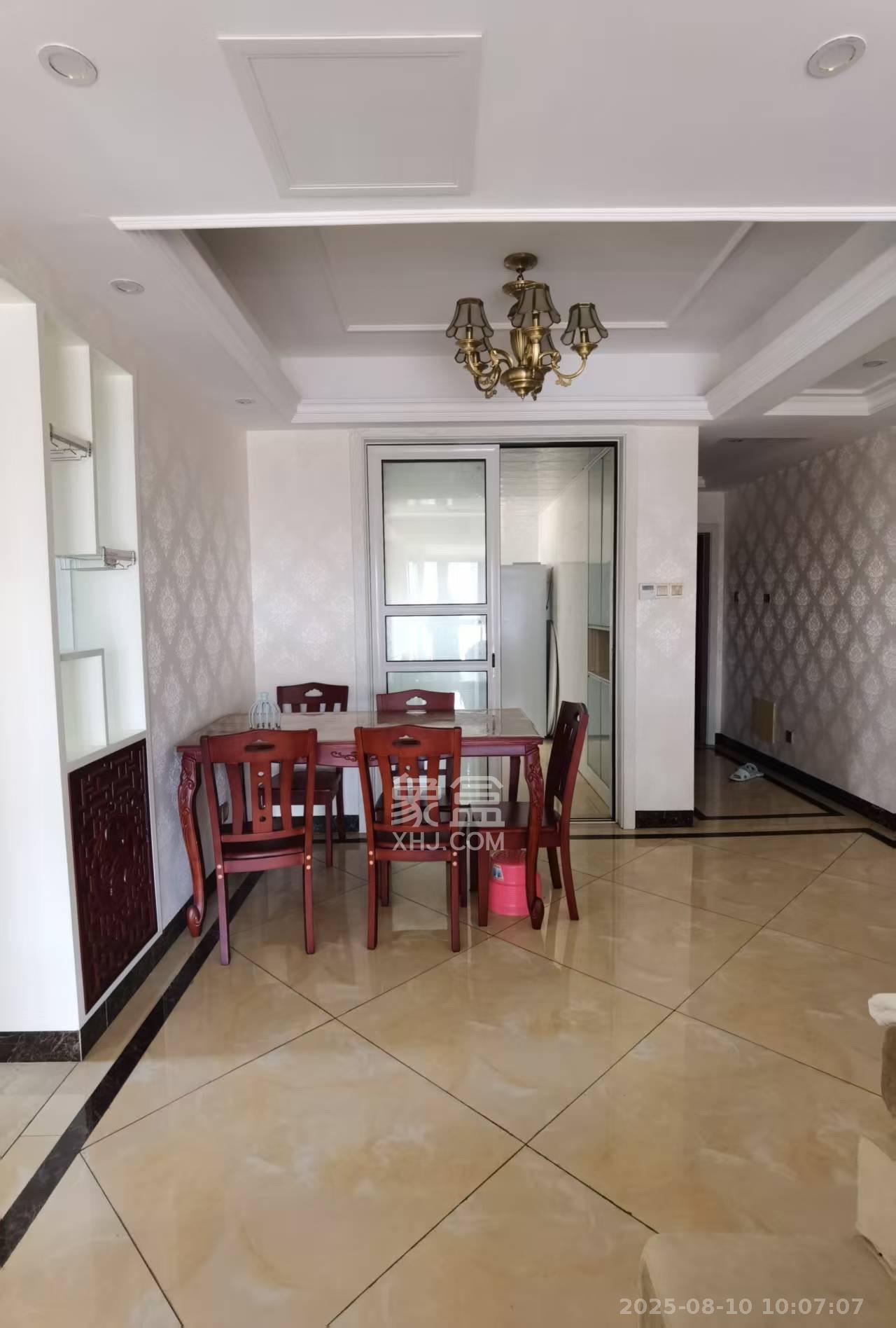 芒果天地(芒果雅苑) 3室2厅1卫 2600.0元/月 芒果天地(芒果雅苑) 3室2厅1卫 2600.0元/月室内图