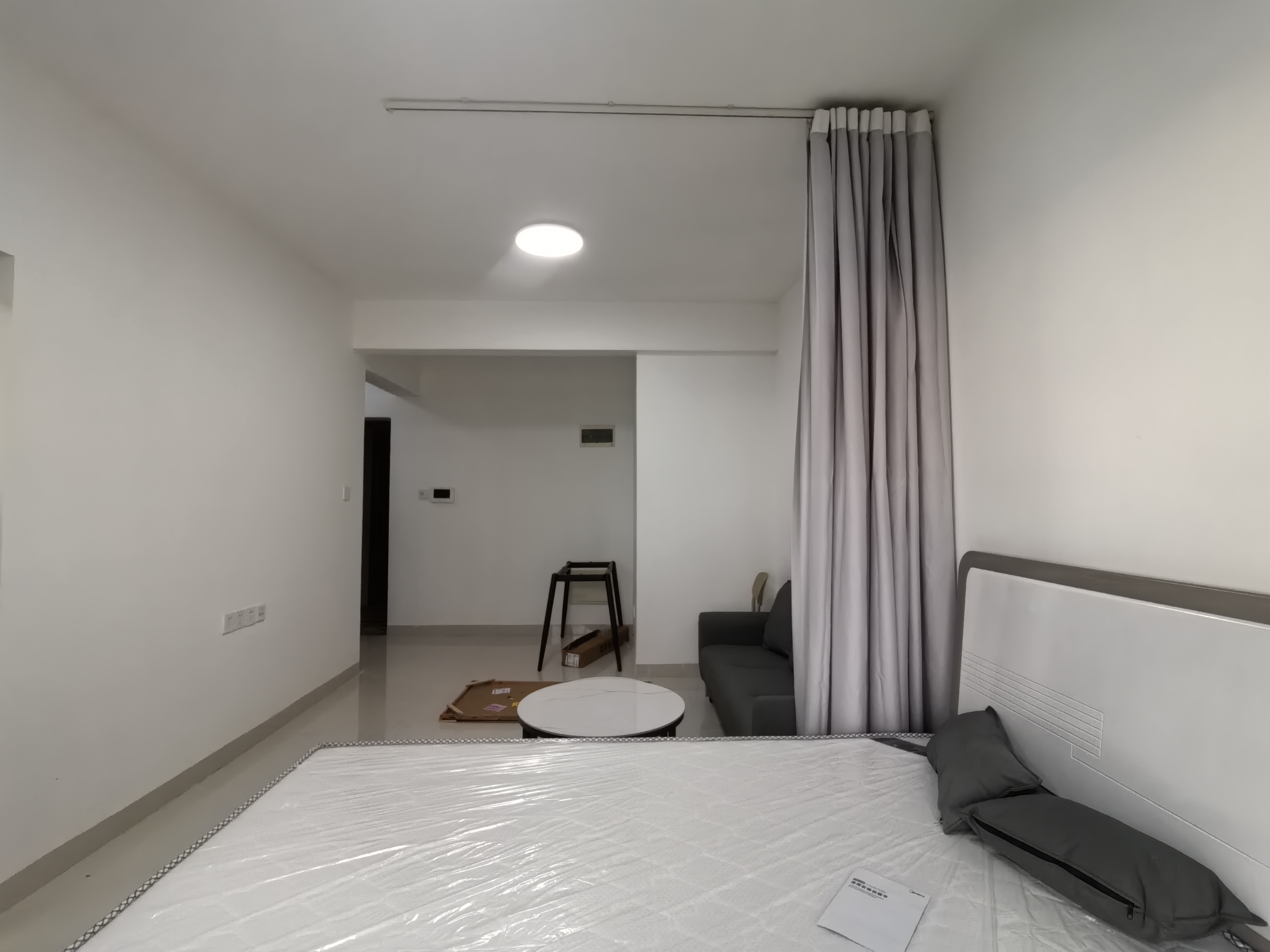 龙城新景  1室1厅1卫    2000.0元/月 龙城新景  1室1厅1卫    2000.0元/月室内图