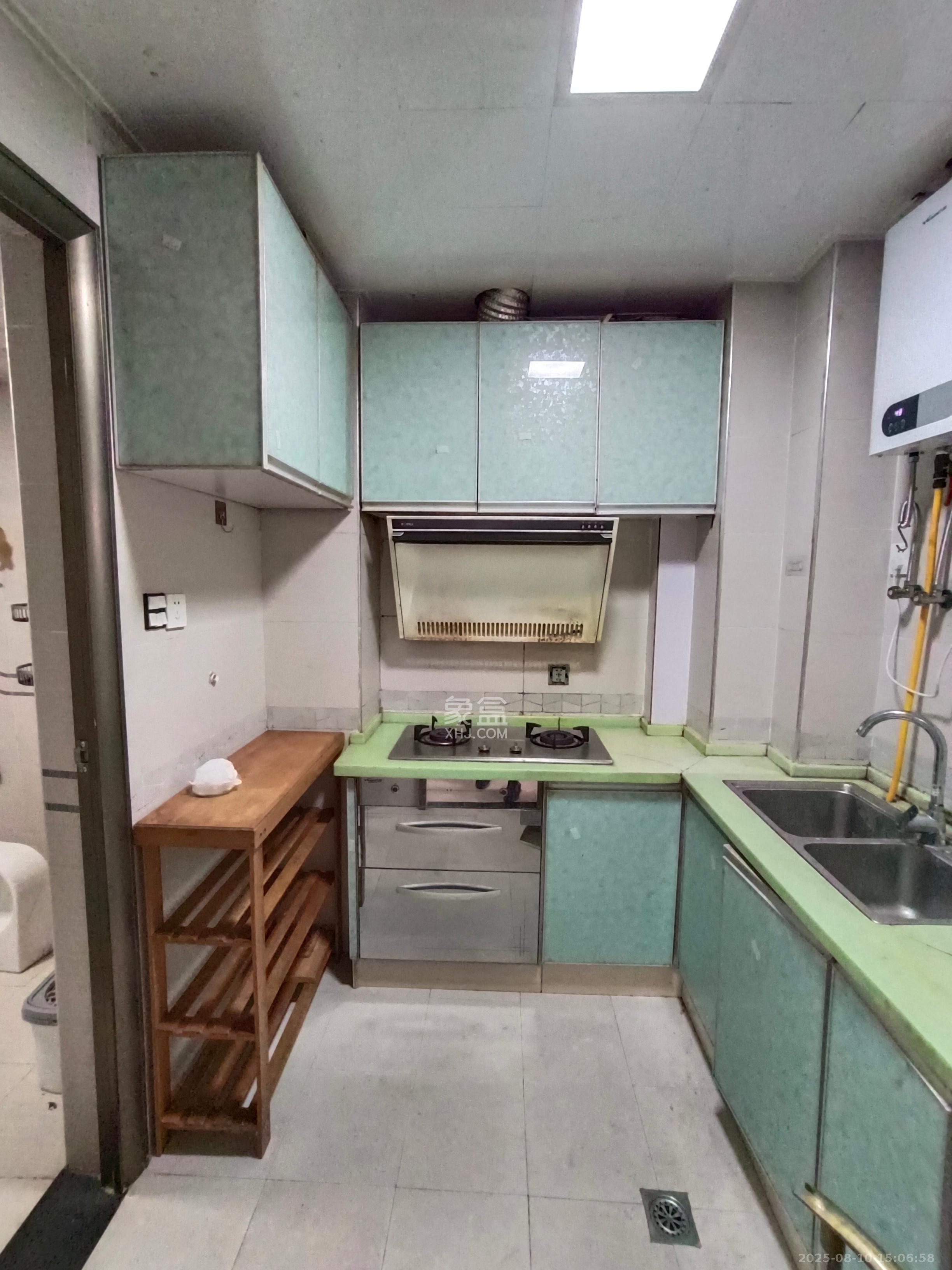 月亮湾草莓街区一、二期 2室2厅1卫 1200.0元/月 月亮湾草莓街区一、二期 2室2厅1卫 1200.0元/月室内图