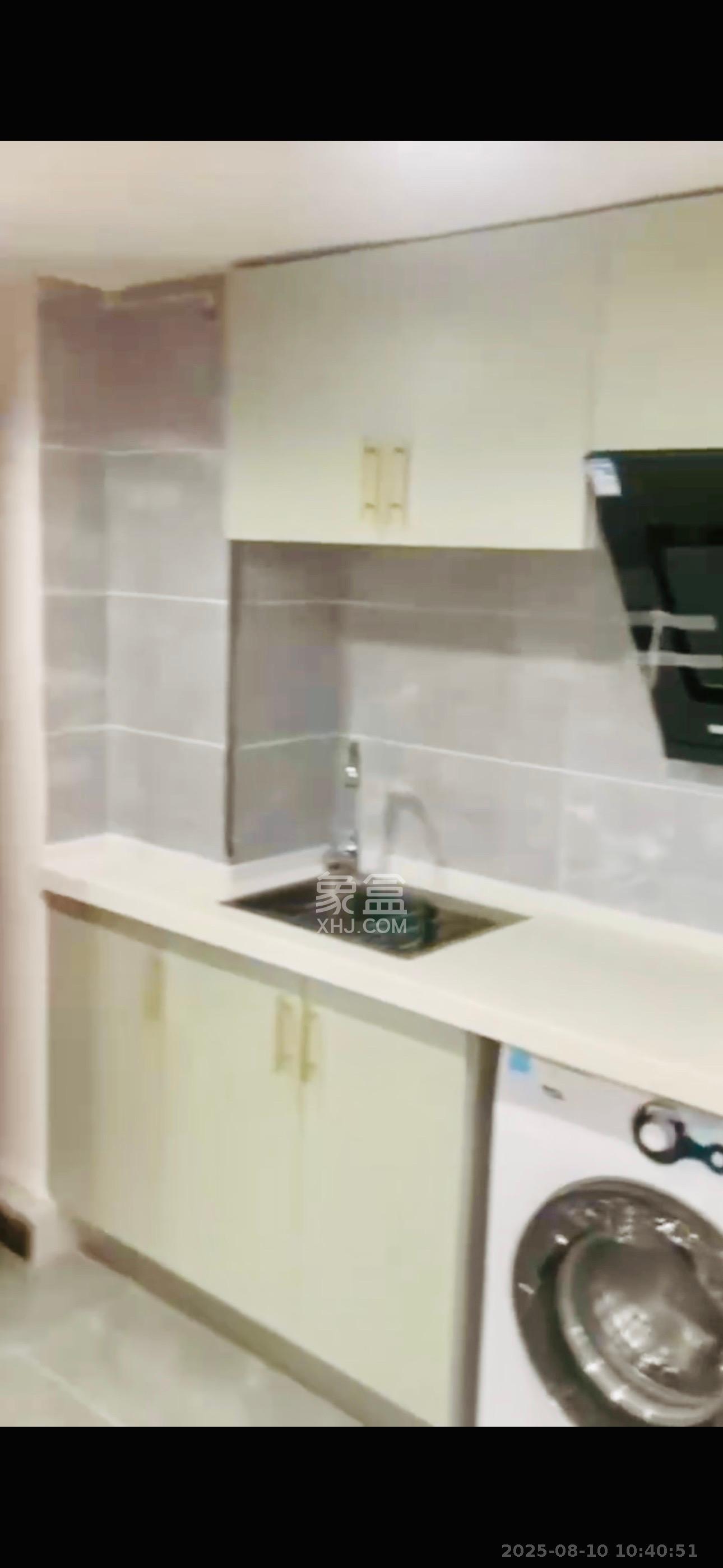 梅溪湖金茂湾  1室0厅0卫    3000.0元/月室内图