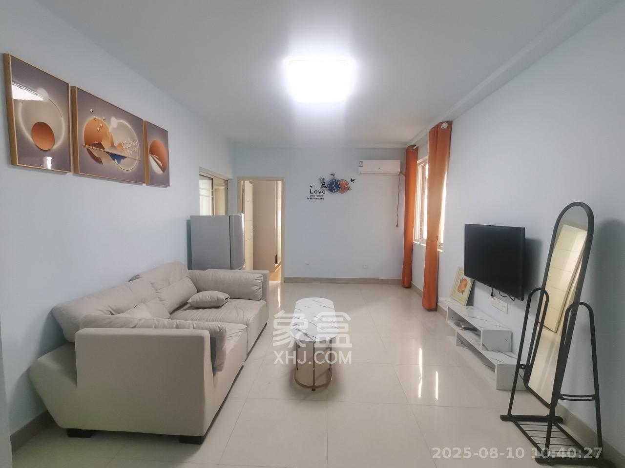 巧克力空间(建鸿达现代大厦) 3室2厅1卫 2200.0元/月 巧克力空间(建鸿达现代大厦) 3室2厅1卫 2200.0元/月室内图