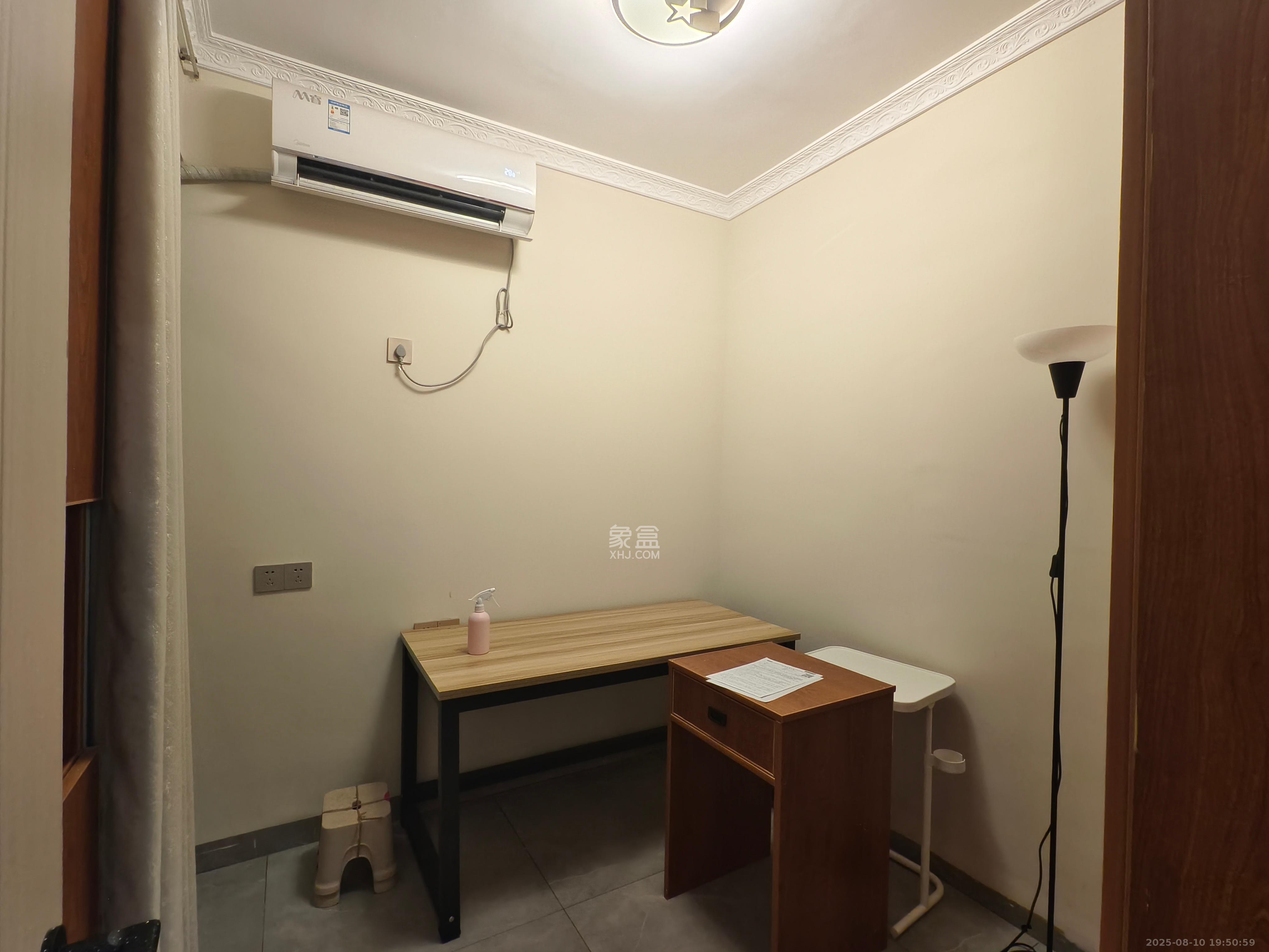 天健城 2室1厅1卫 2900.0元/月 天健城 2室1厅1卫 2900.0元/月室内图