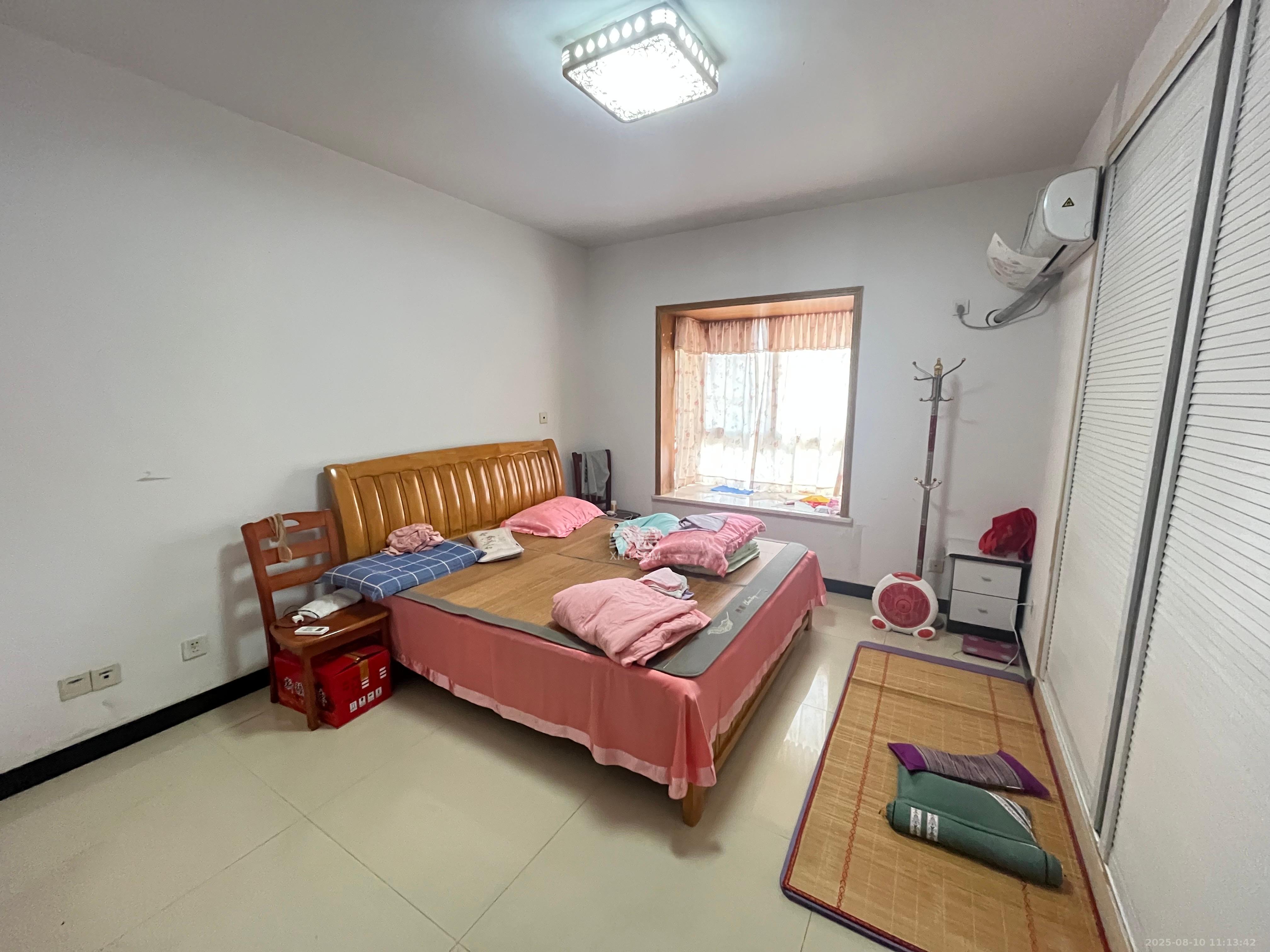 金南家园一期  1室0厅0卫    2100.0元/月 金南家园一期  1室0厅0卫    2100.0元/月室内图