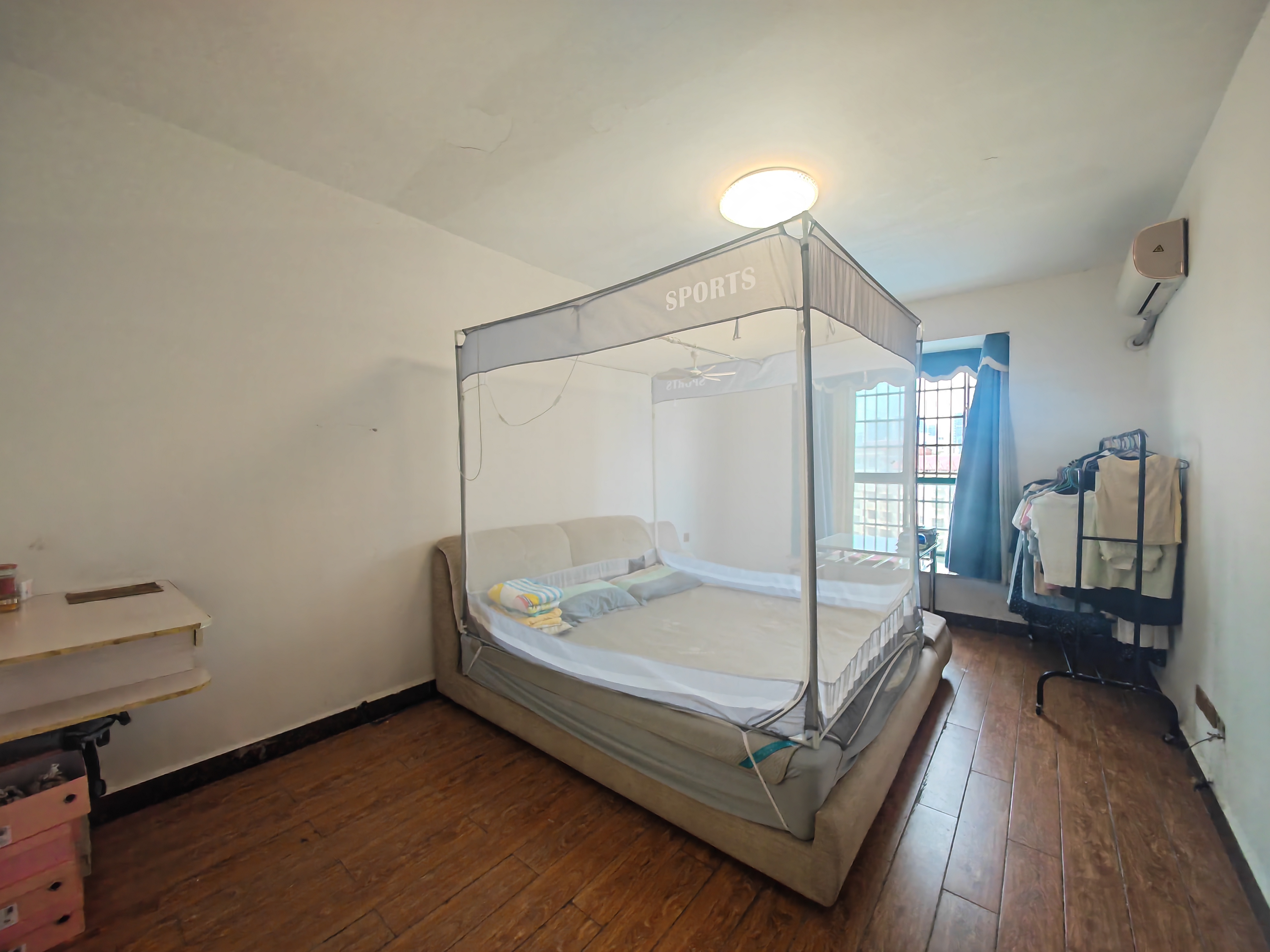 阳光一品小区 3室2厅2卫 49.8万 阳光一品小区 3室2厅2卫 49.8万客厅