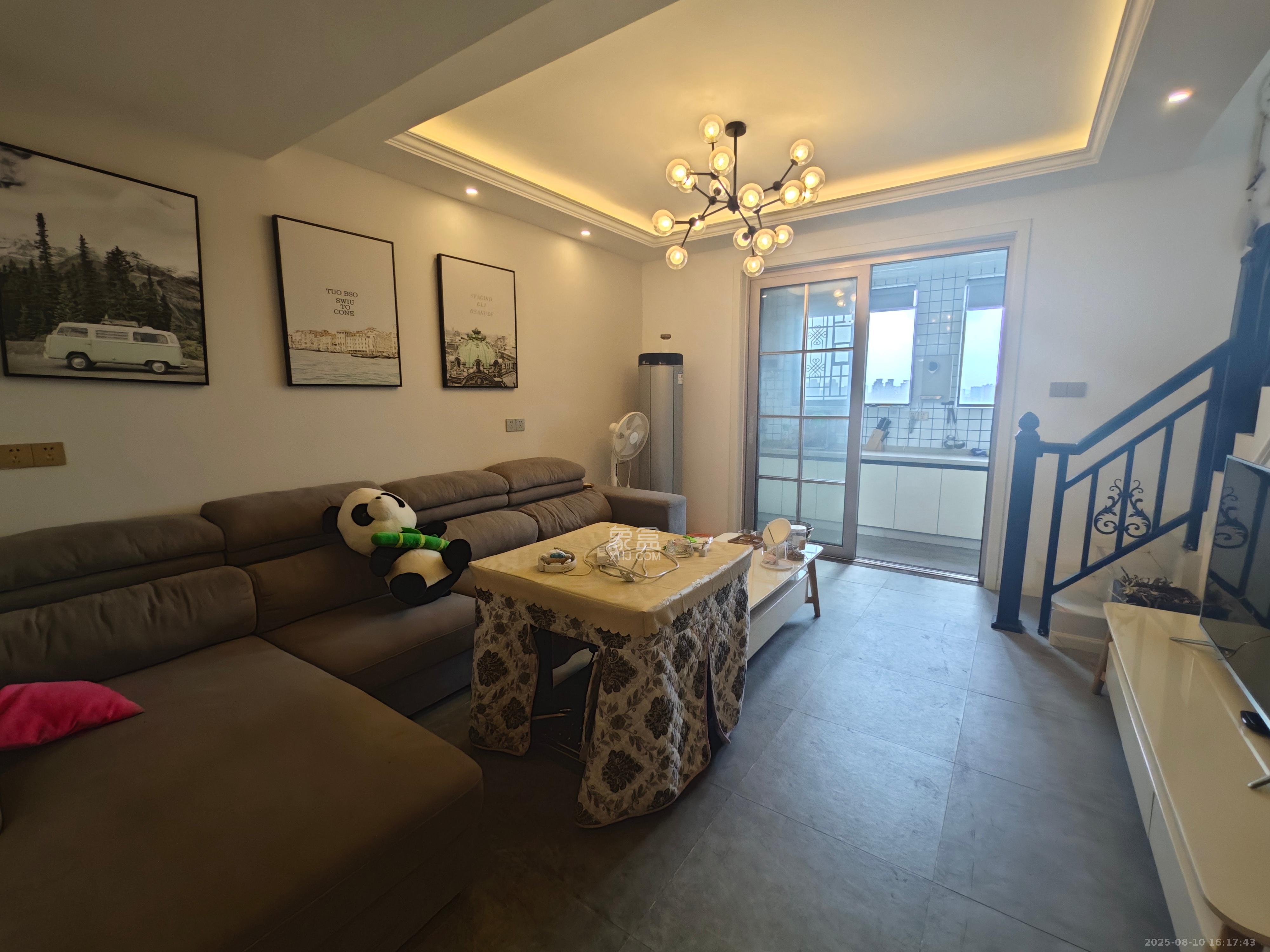 宏聚地中海 3室1厅1卫 2200.0元/月 宏聚地中海 3室1厅1卫 2200.0元/月室内图