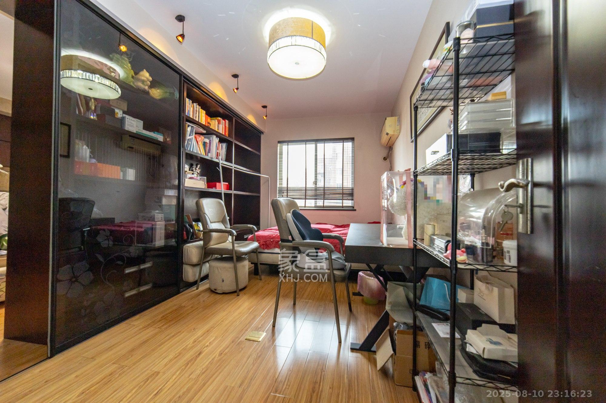 星城雅郡  3室2厅2卫    75.6万 星城雅郡  3室2厅2卫    75.6万卧室