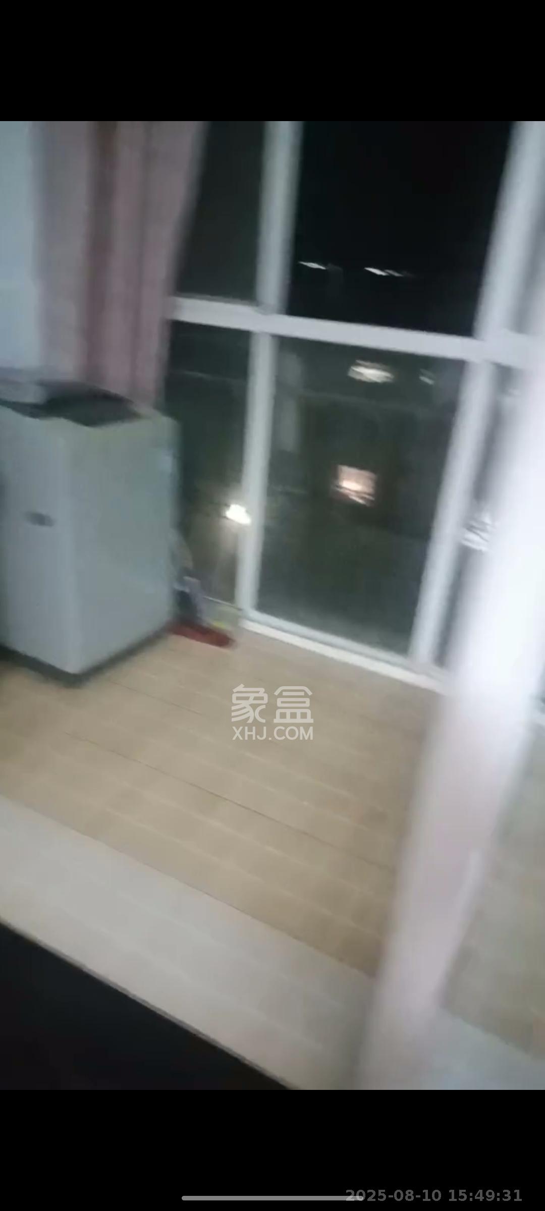 雅致名园  2室2厅1卫    2200.0元/月室内图