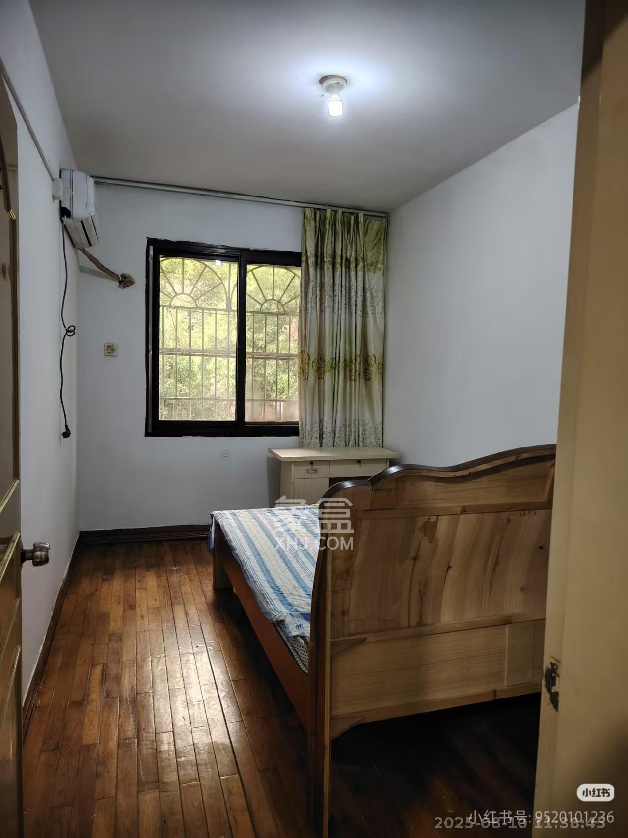 赤岗小区(一二三片) 2室2厅1卫 1500.0元/月 赤岗小区(一二三片) 2室2厅1卫 1500.0元/月室内图