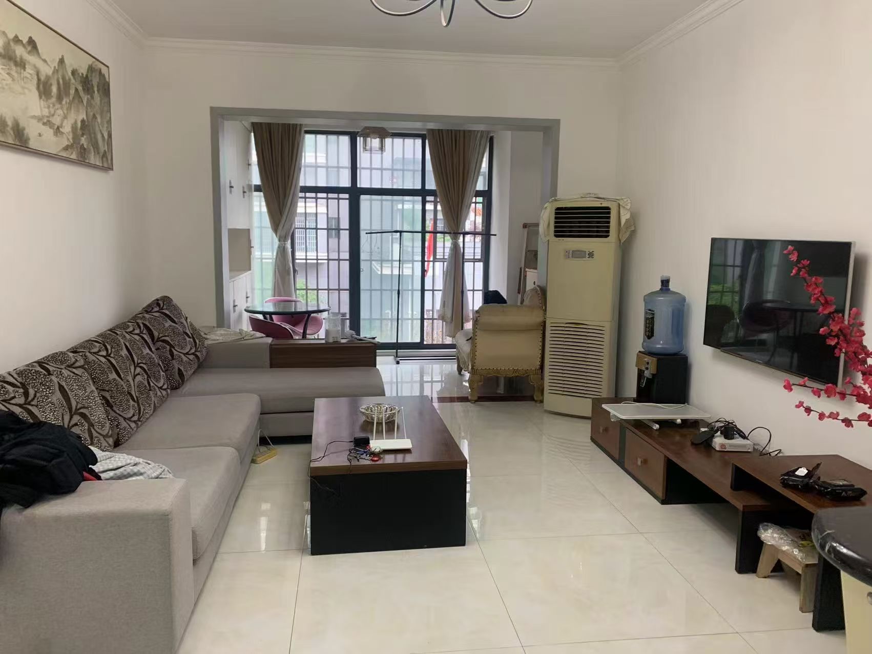 紫御华府 3室2厅2卫 1900.0元/月 紫御华府 3室2厅2卫 1900.0元/月室内图