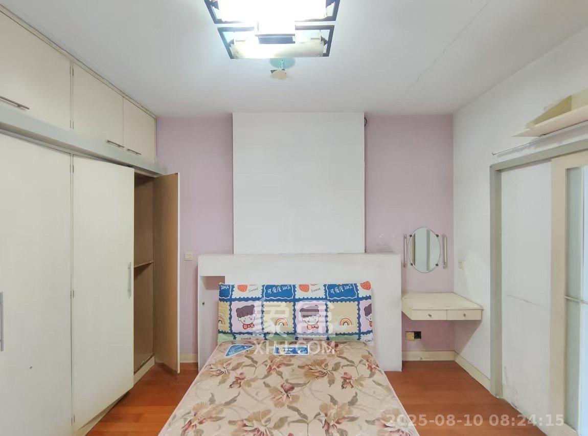 天润花园 3室2厅1卫 1600.0元/月 天润花园 3室2厅1卫 1600.0元/月室内图