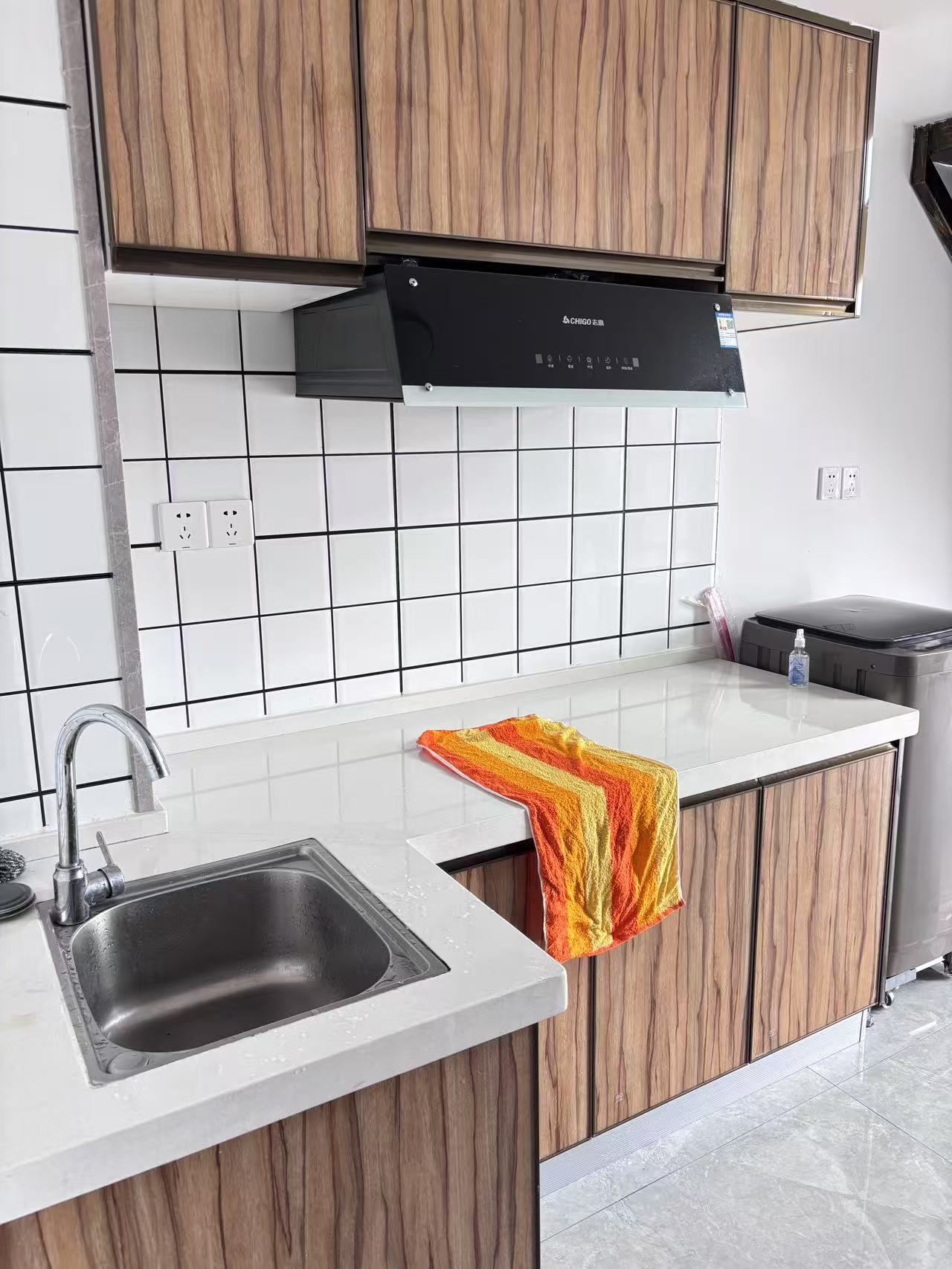 万科金色梦想B区  1室1厅1卫    1600.0元/月 万科金色梦想B区  1室1厅1卫    1600.0元/月户型图