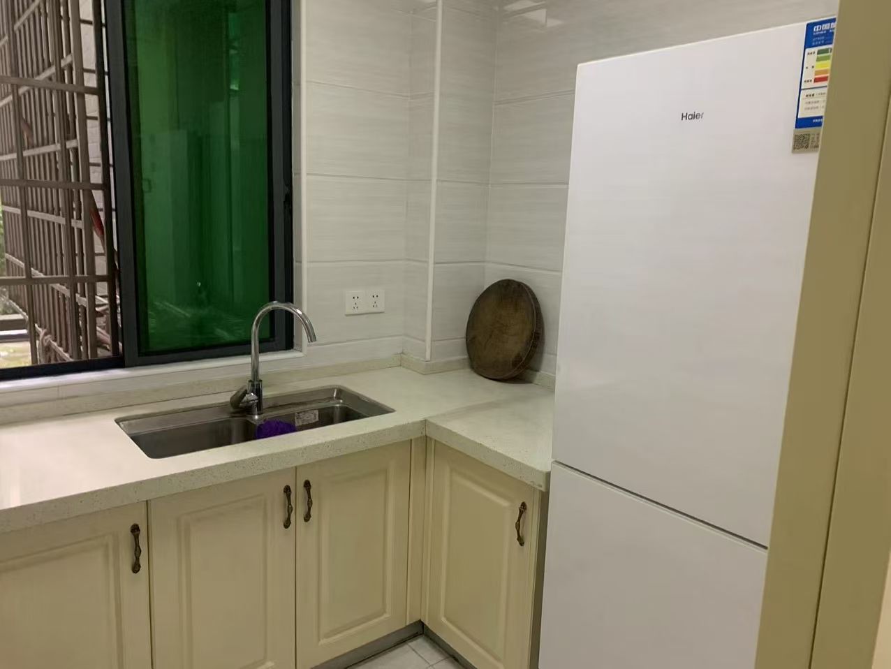 紫御华府 3室2厅2卫 1900.0元/月 紫御华府 3室2厅2卫 1900.0元/月室内图