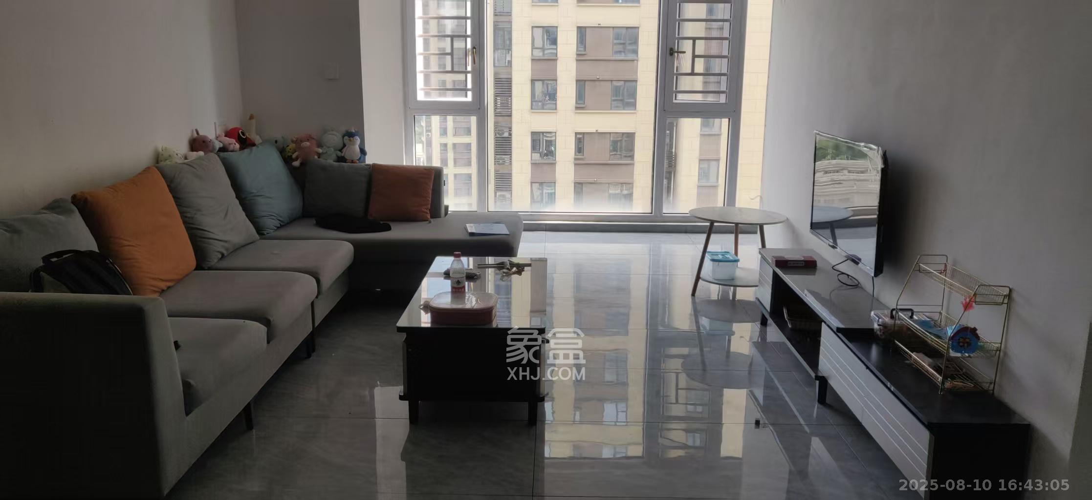 龙湖璟宸原著(龙湖紫宸)  3室2厅1卫    1800.0元/月 龙湖璟宸原著(龙湖紫宸)  3室2厅1卫    1800.0元/月