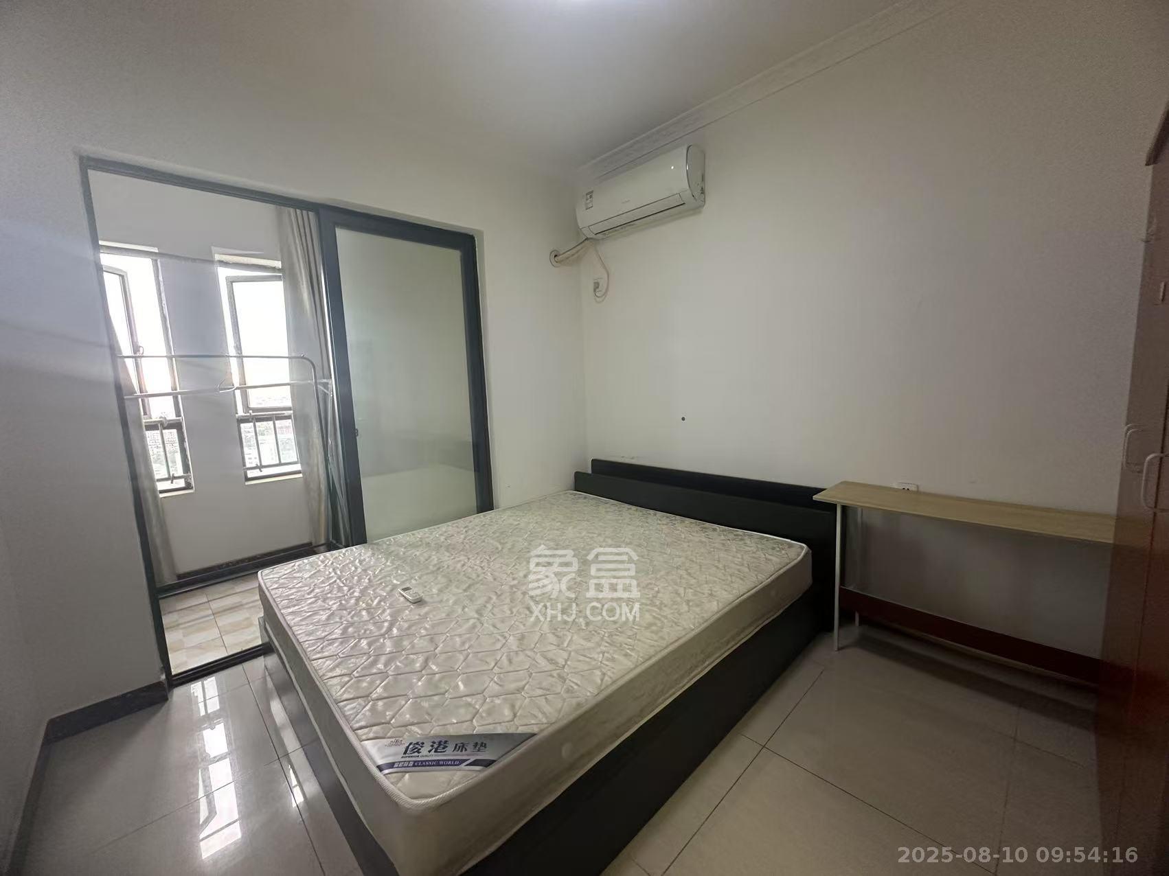 天鸿天府(天鸿中央大院) 2室1厅1卫 1800.0元/月 天鸿天府(天鸿中央大院) 2室1厅1卫 1800.0元/月室内图