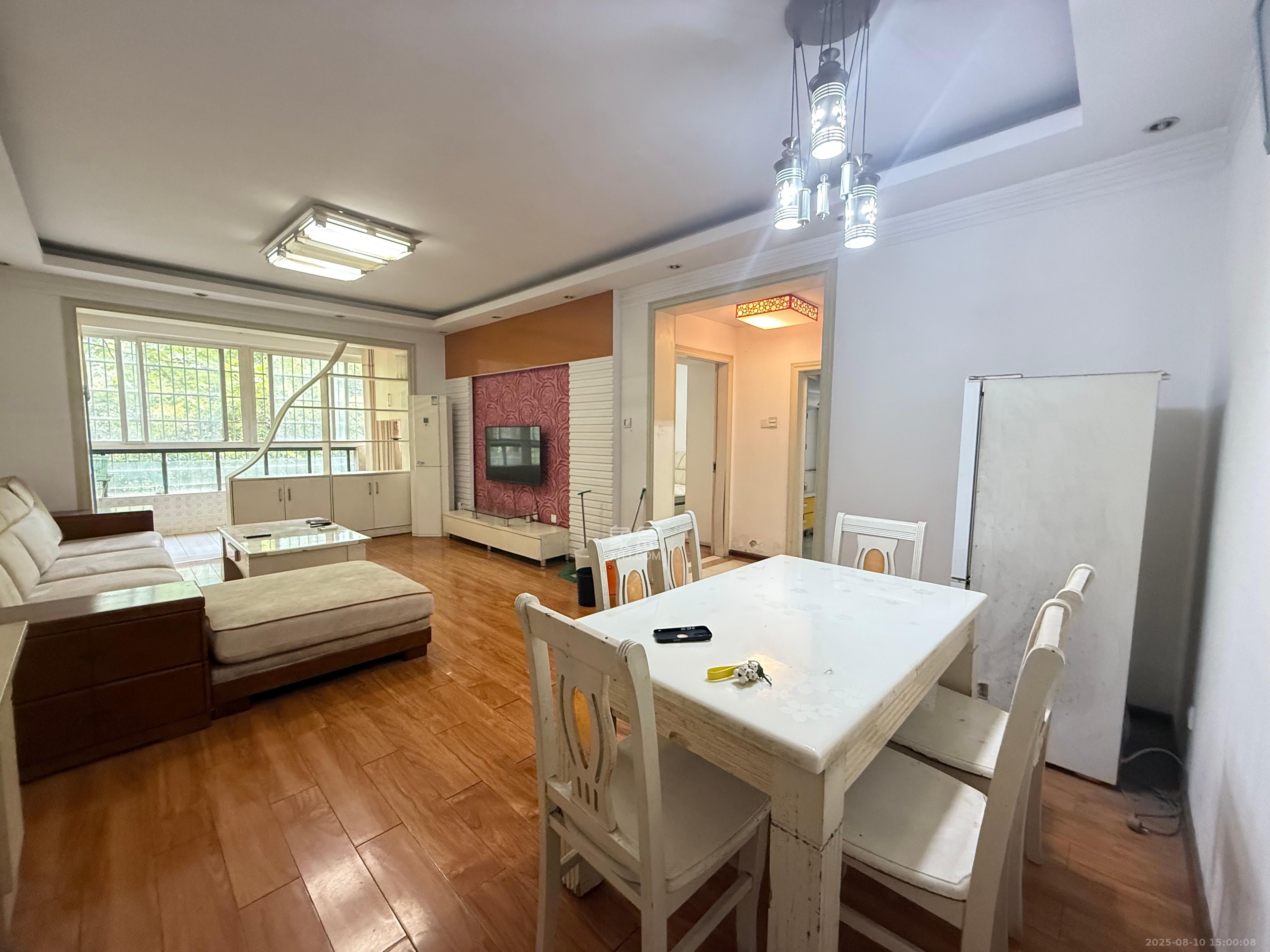 黎郡新宇康景园 1室1厅1卫 1800.0元/月 黎郡新宇康景园 1室1厅1卫 1800.0元/月室内图