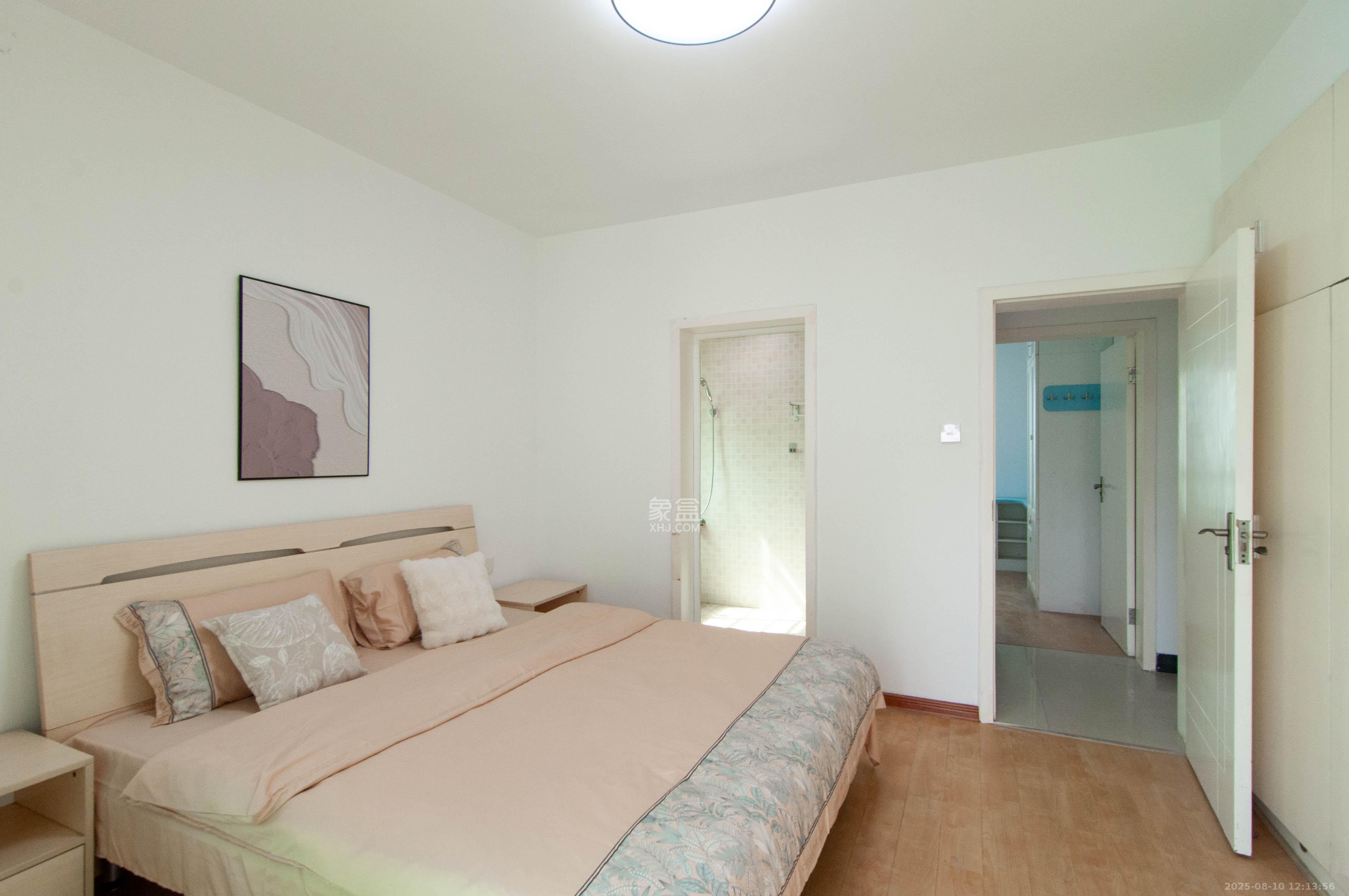 麓谷加州阳光  3室2厅2卫    89.0万其他