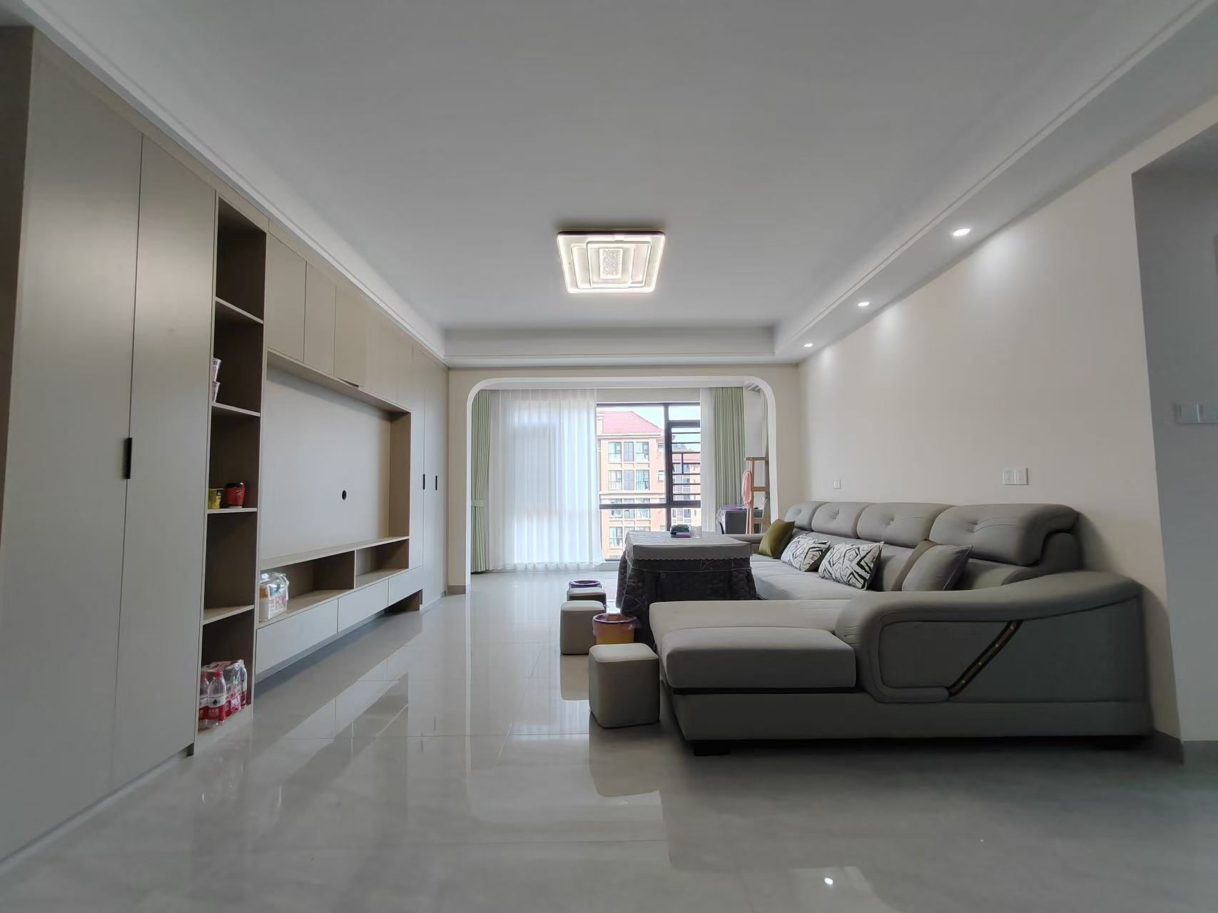 百弘学府城  1室0厅0卫    85.8万