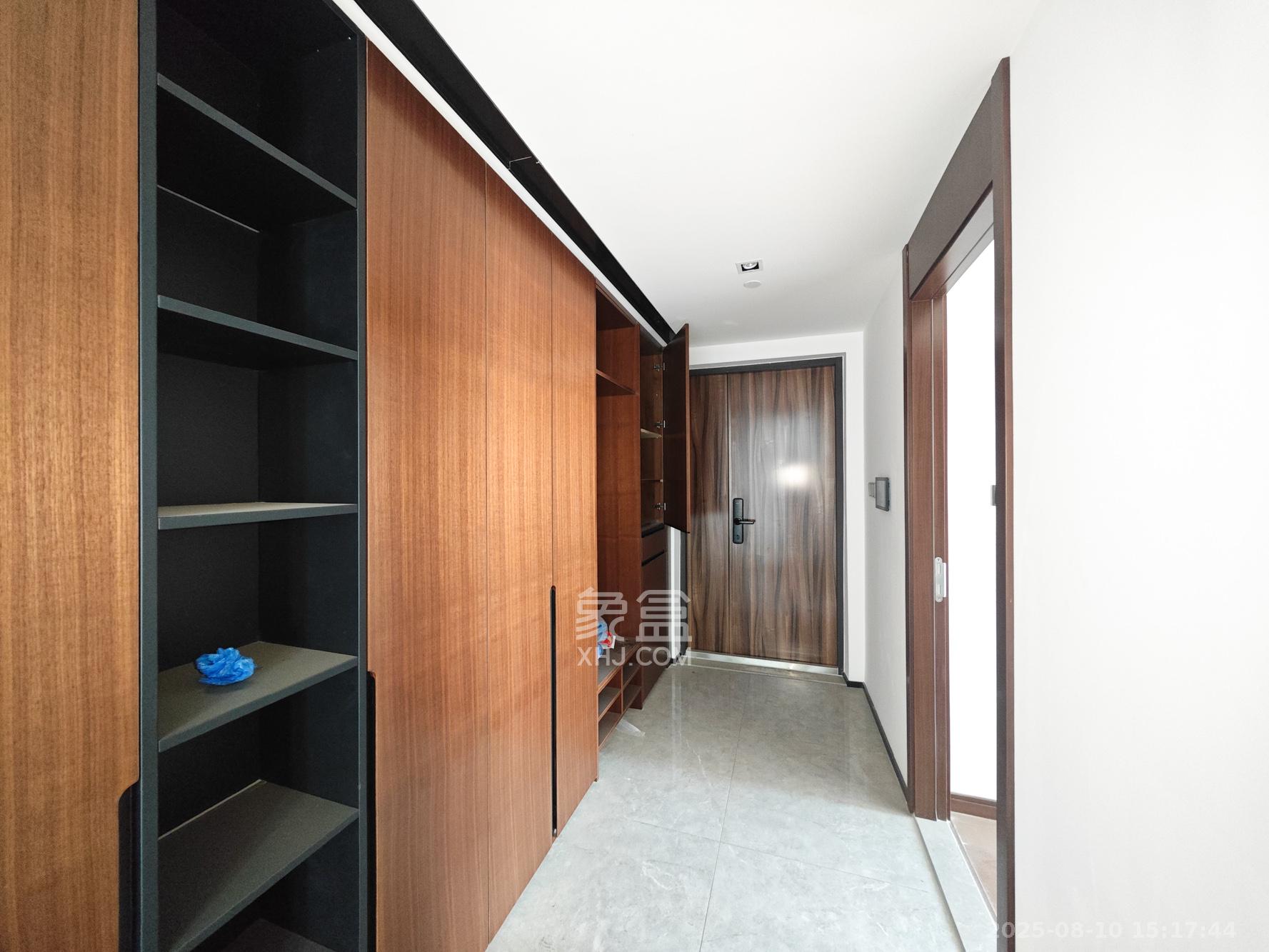 万科魅力之城  4室2厅3卫    267.88万 万科魅力之城  4室2厅3卫    267.88万其他