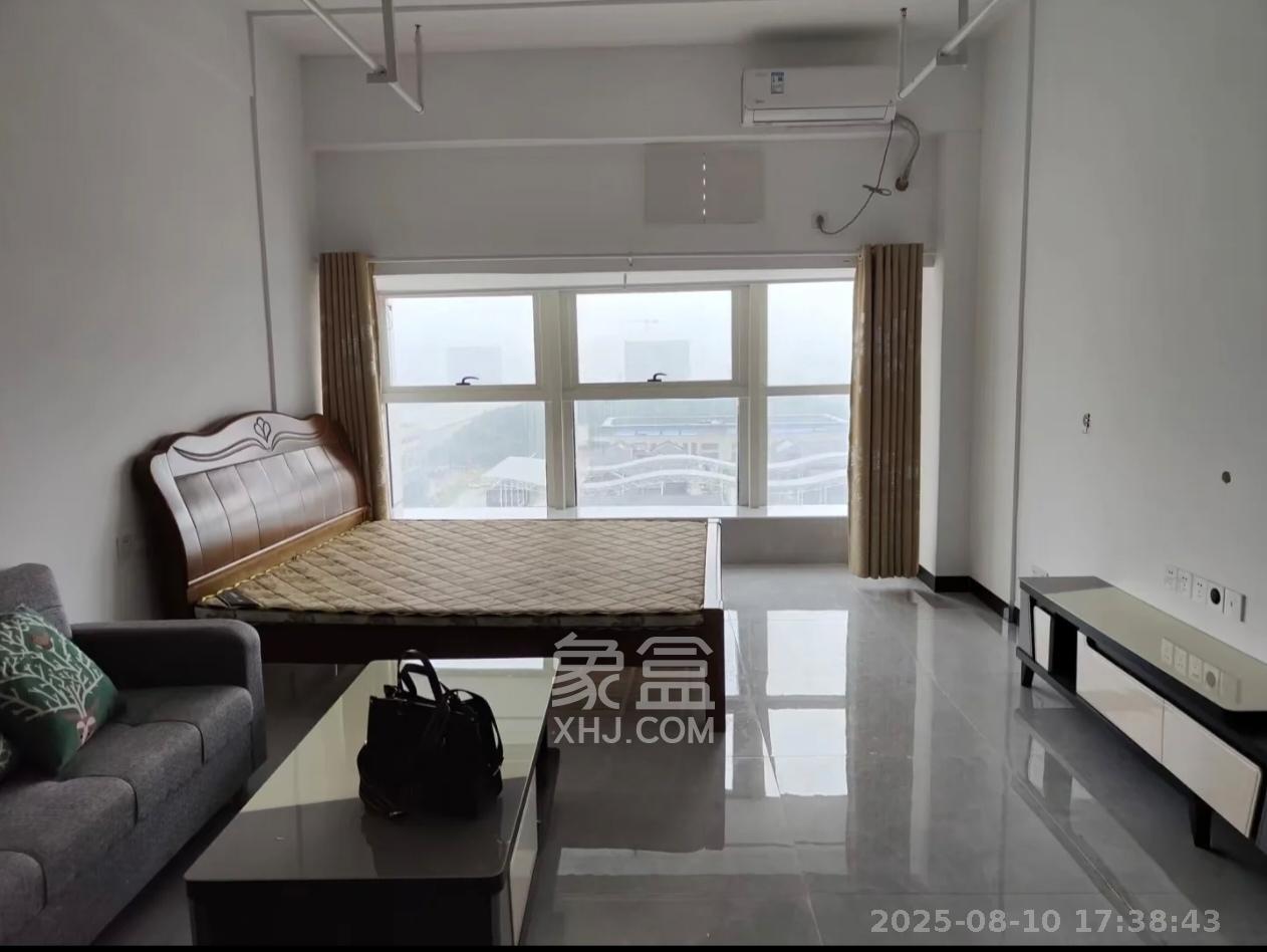 湘粮国际领寓(湘粮国际粮油水产交易中心)  1室0厅0卫    1200.0元/月 湘粮国际领寓(湘粮国际粮油水产交易中心)  1室0厅0卫    1200.0元/月