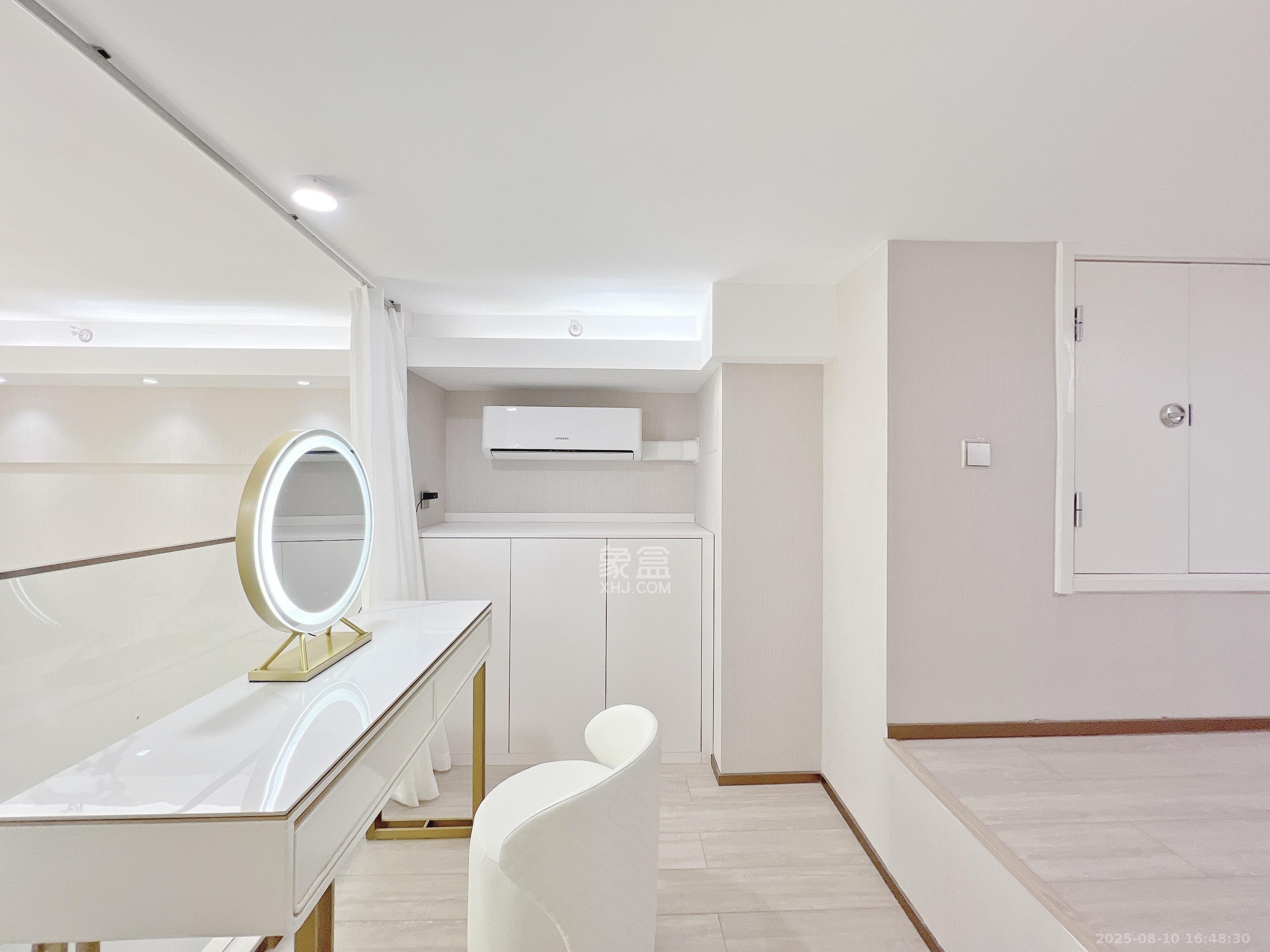 华远华时代 2室1厅1卫 3200.0元/月 华远华时代 2室1厅1卫 3200.0元/月室内图