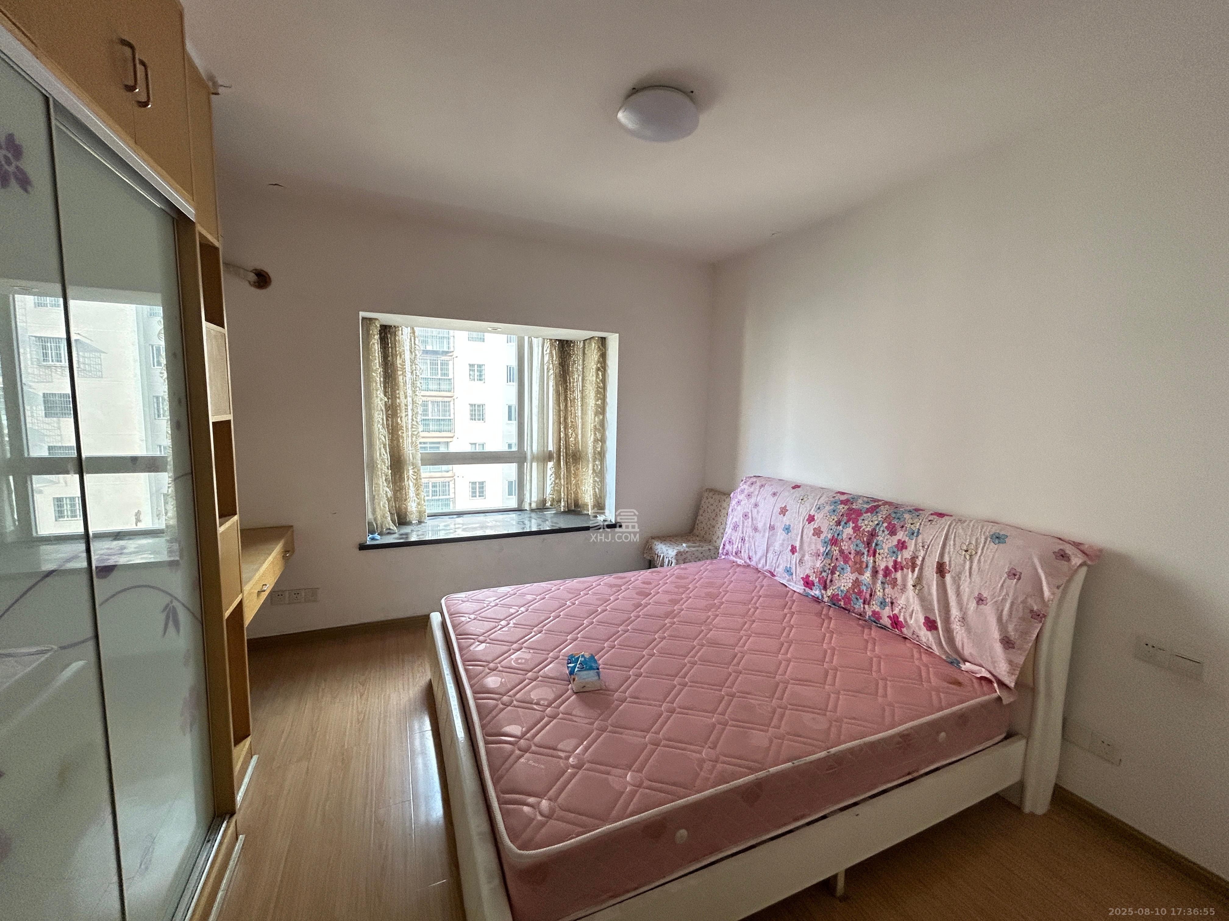 鑫天山城明珠  3室2厅1卫    1200.0元/月室内图